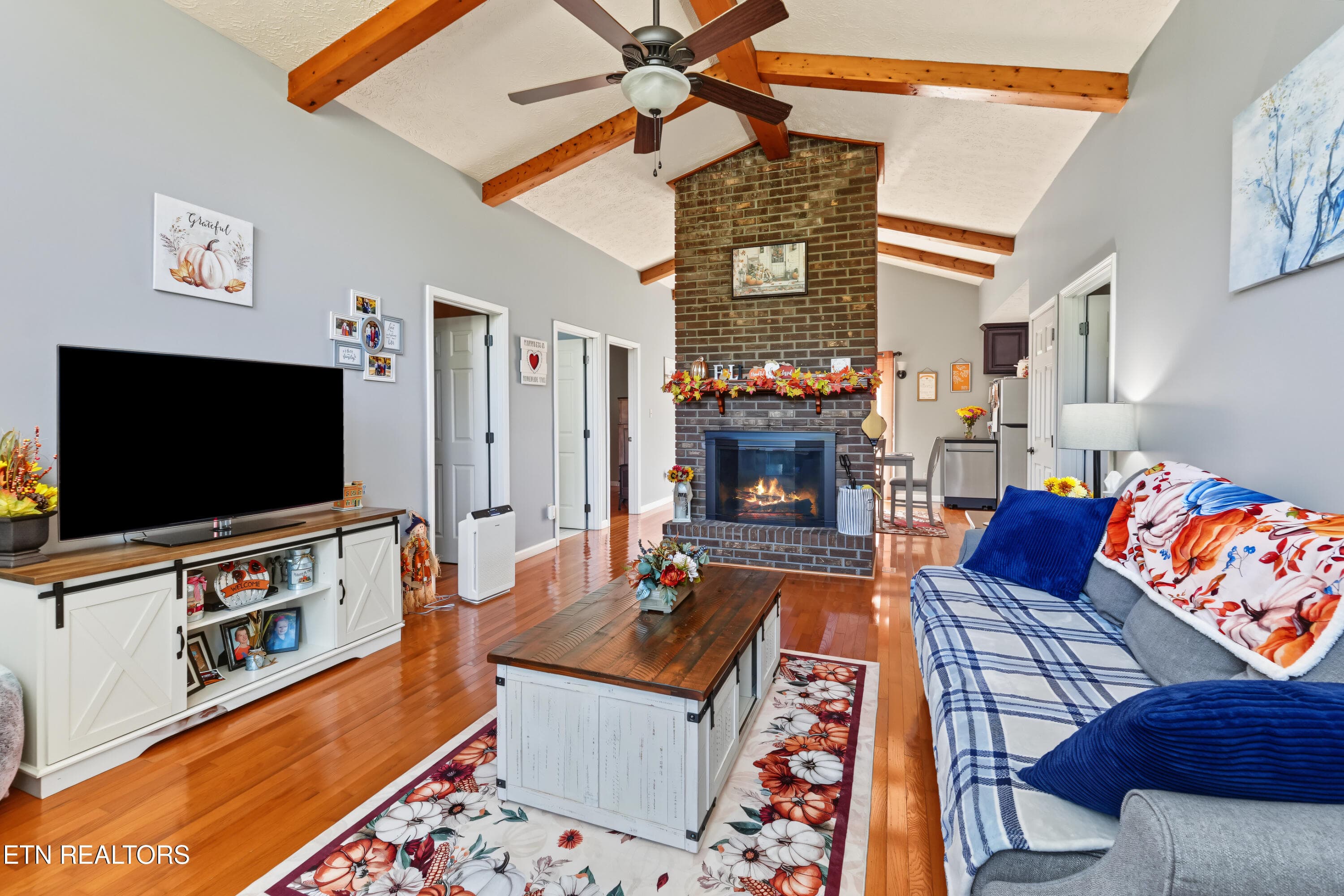 DSC09336-2-Edit - 135 Denise Drive, Speedwell, TN 37870