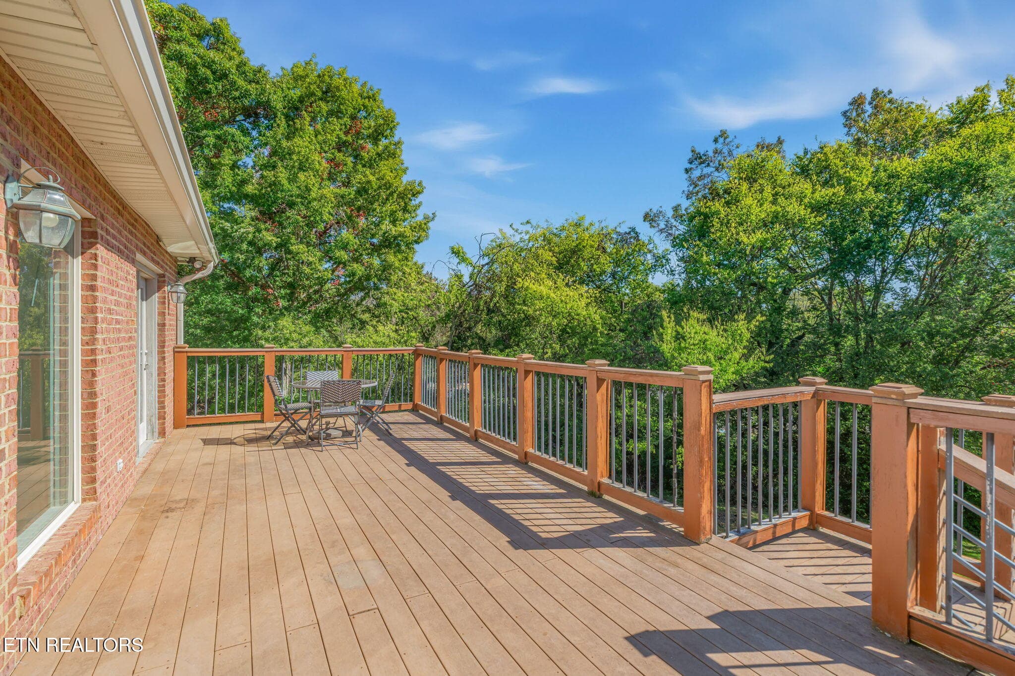 Main Level Deck #1 - 8128 Heiskell Rd, Powell, TN 37849