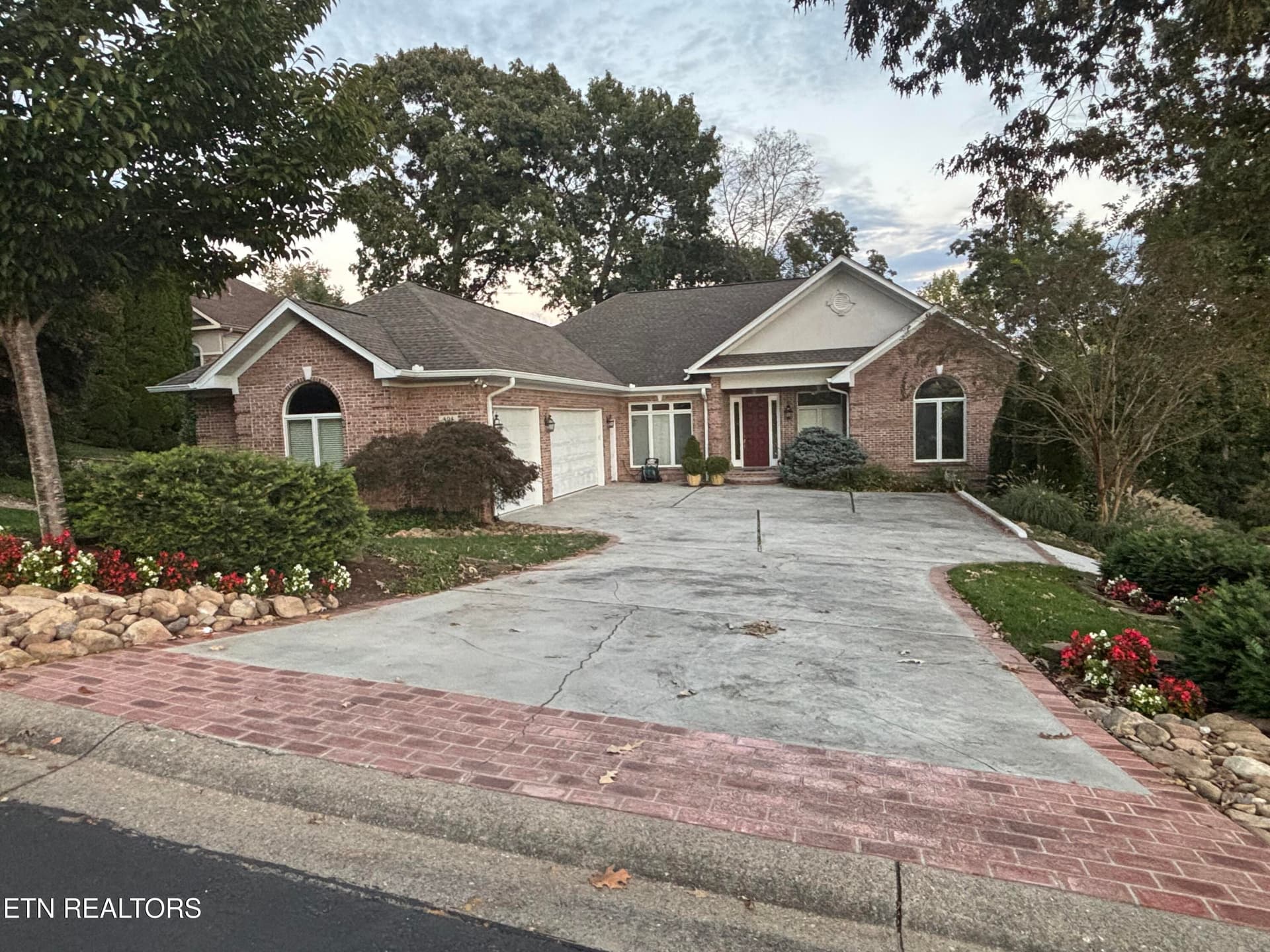 404 Catoosa Lane, Loudon, TN 37774