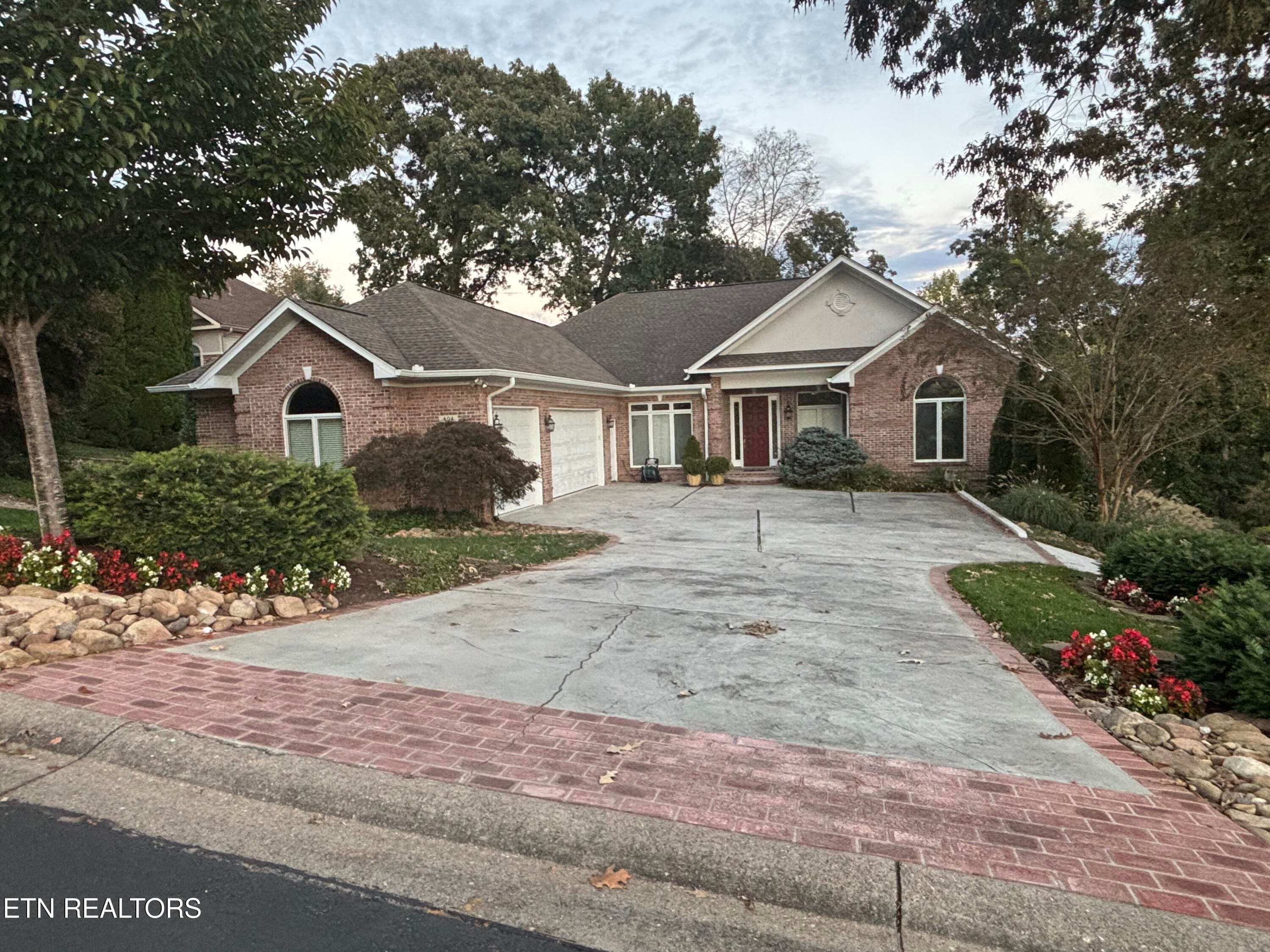 404 Catoosa Lane, Loudon, TN 37774