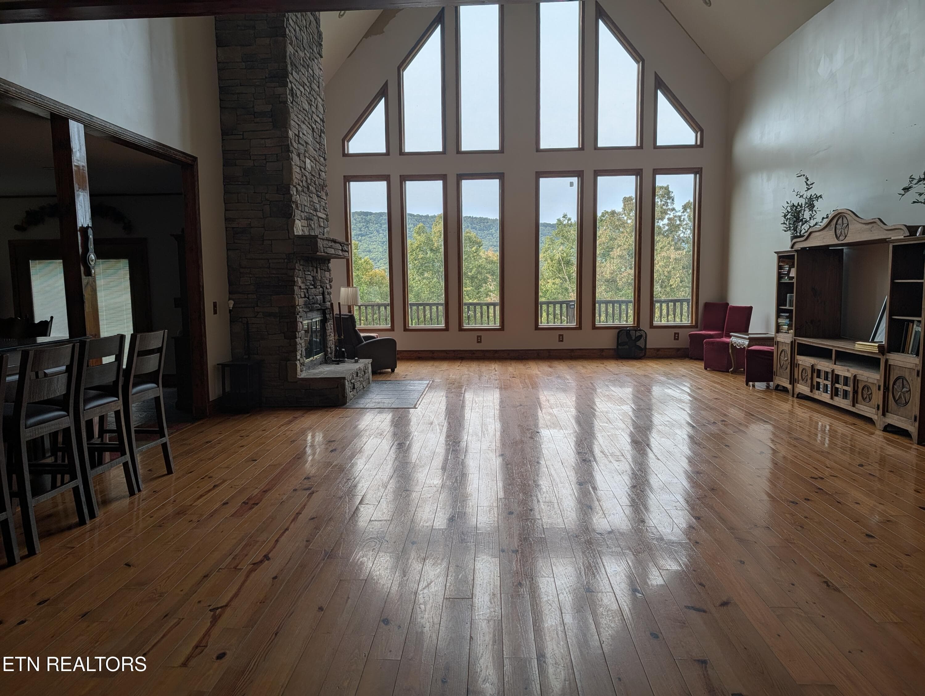 Great Room - 130 Abels Valley Rd, Rockwood, TN 37854