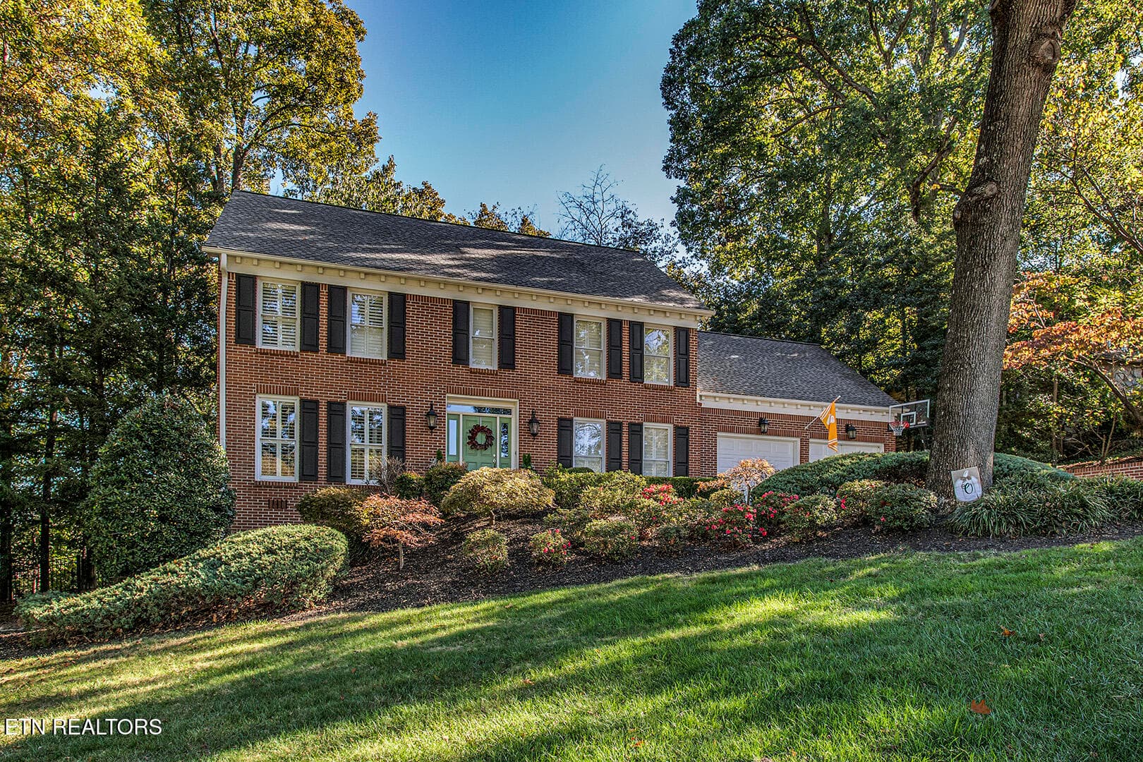 332 Sugarwood Drive, Knoxville, TN 37934
