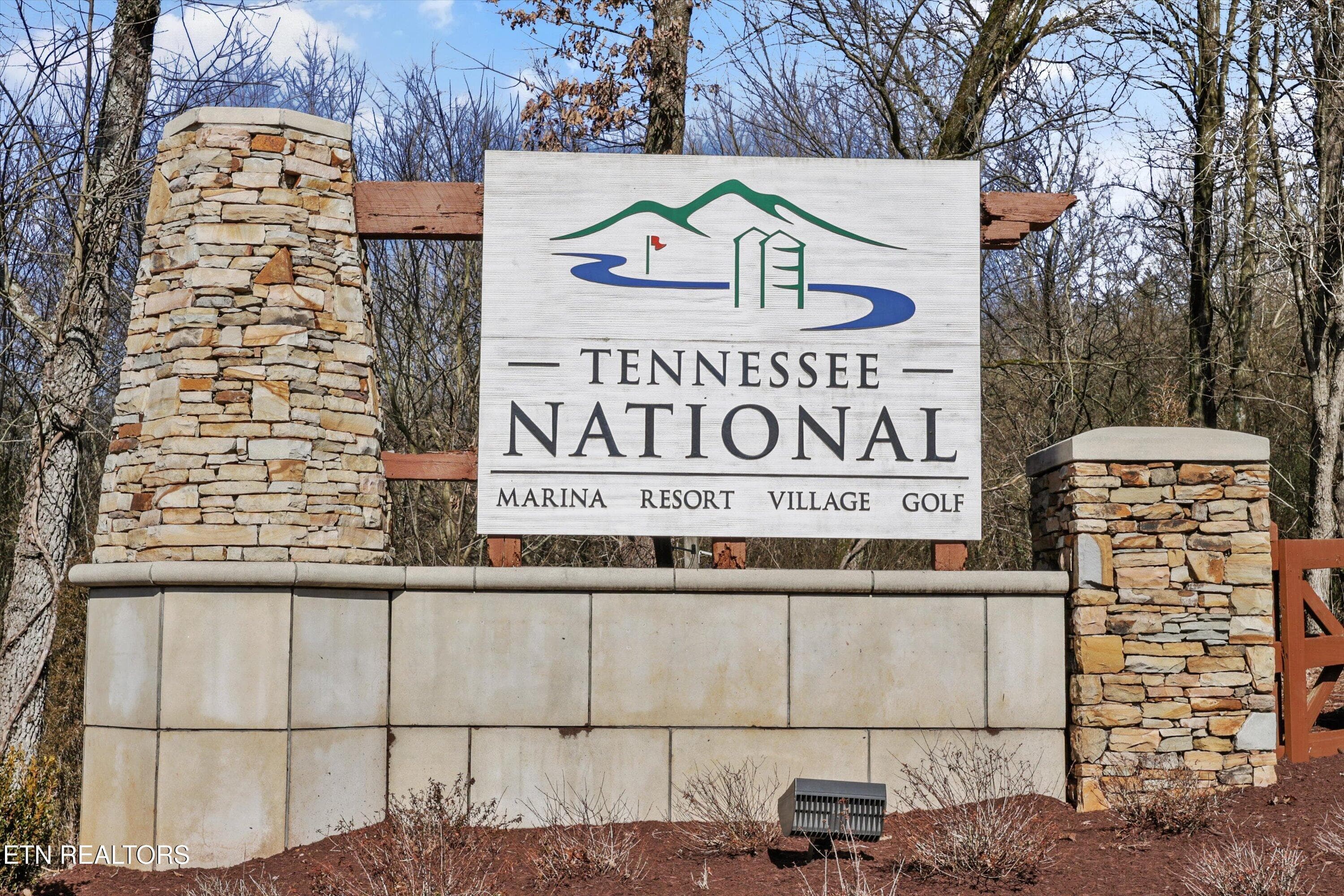 13-Tennessee National - 101 Sweet Tea St, Loudon, TN 37774