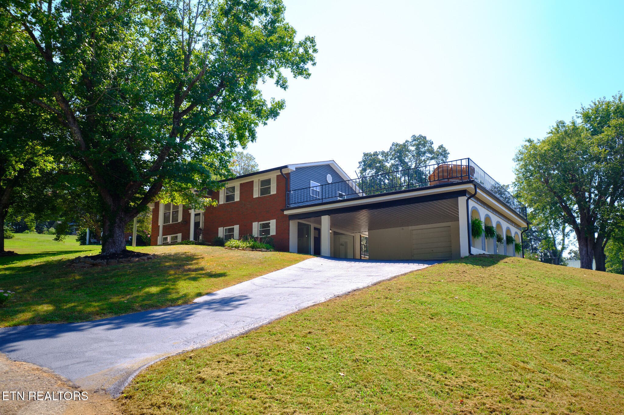 44_beyc6aa4679d96b5b - 8216 Pickens Gap Rd, Knoxville, TN 37920