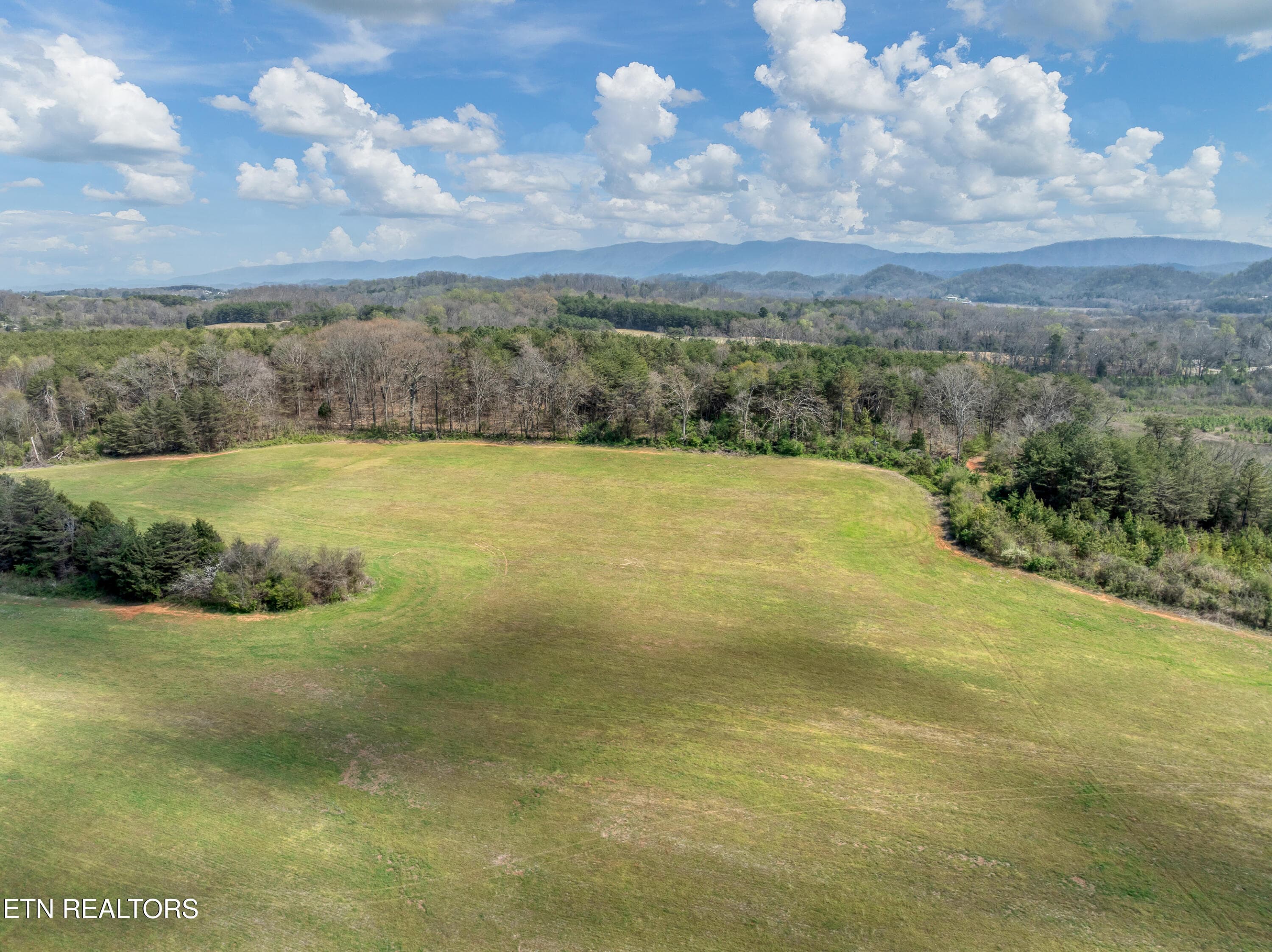 DJI_0023 - 1220 Floyd Walker Rd 5 & 6, Maryville, TN 37801