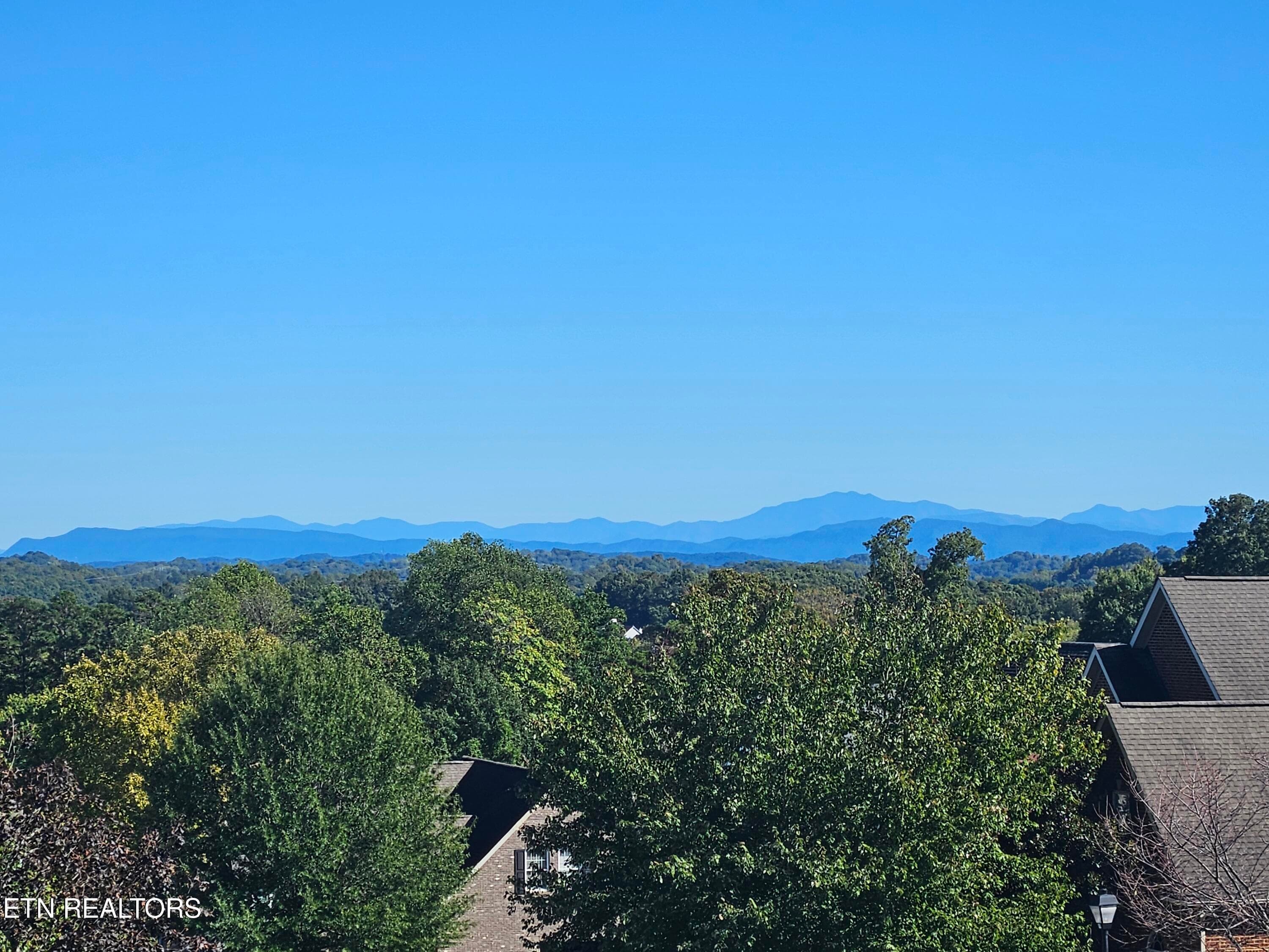 Smoky Mountain views - 9225 Mesa Verde Lane, Knoxville, TN 37922