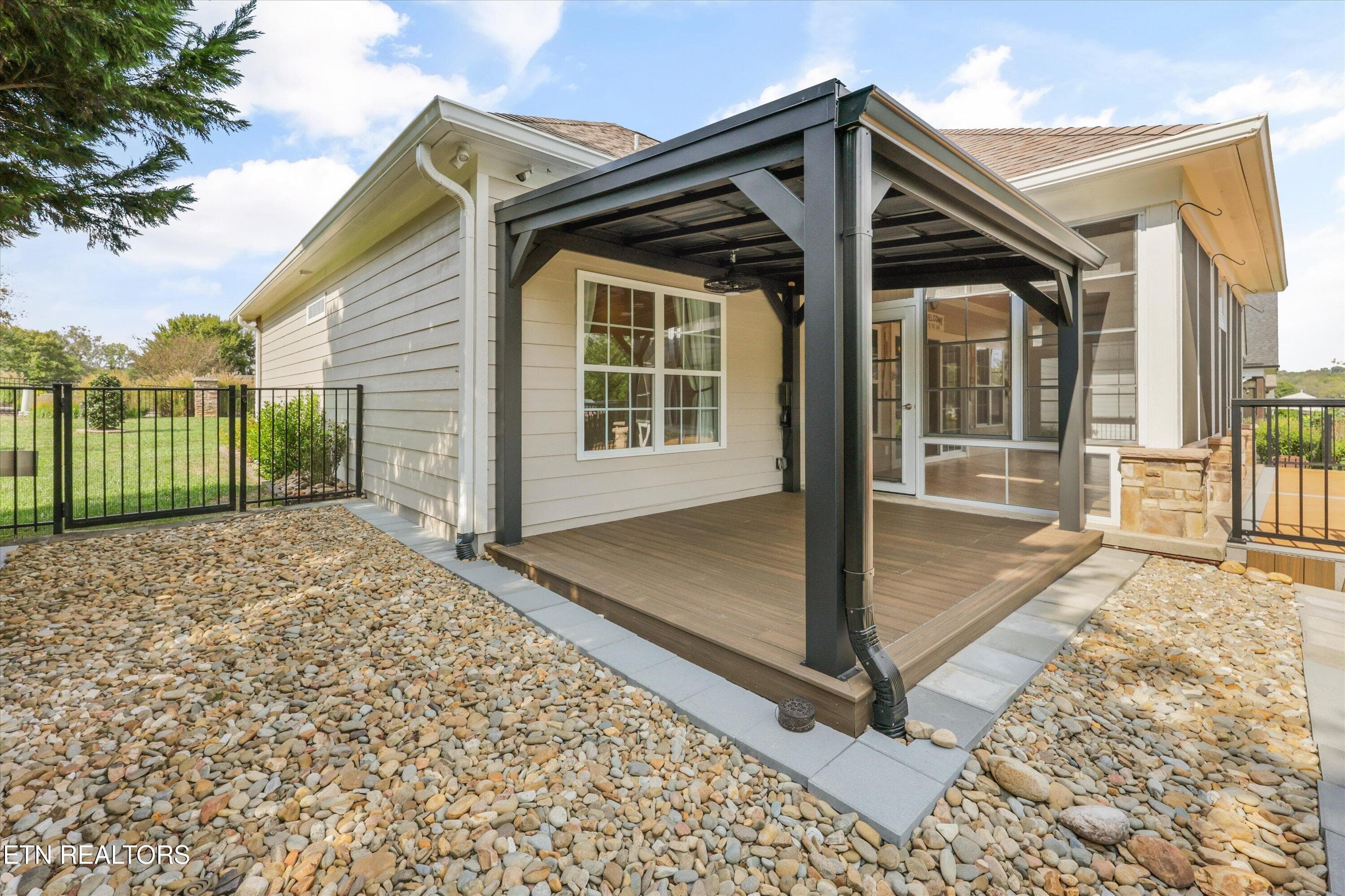 37-146 Lighthouse Blvd006 - 146 Lighthouse Blvd, Loudon, TN 37774
