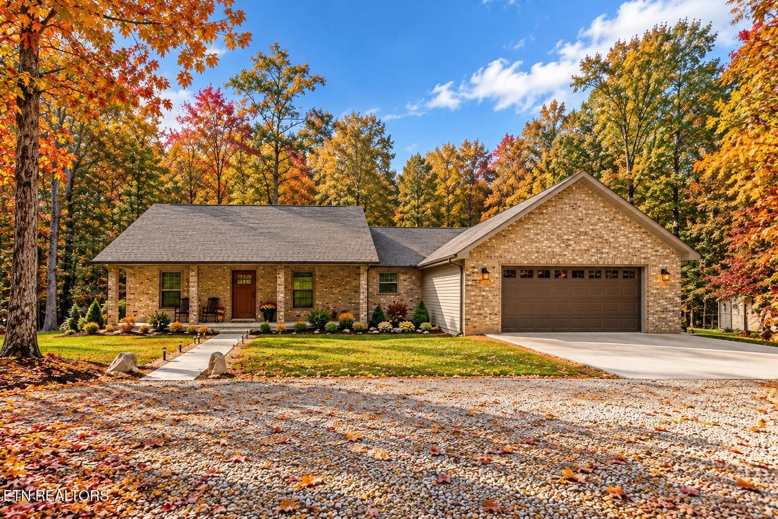 less fall - 1700 Huckleberry Rd, Monterey, TN 38574