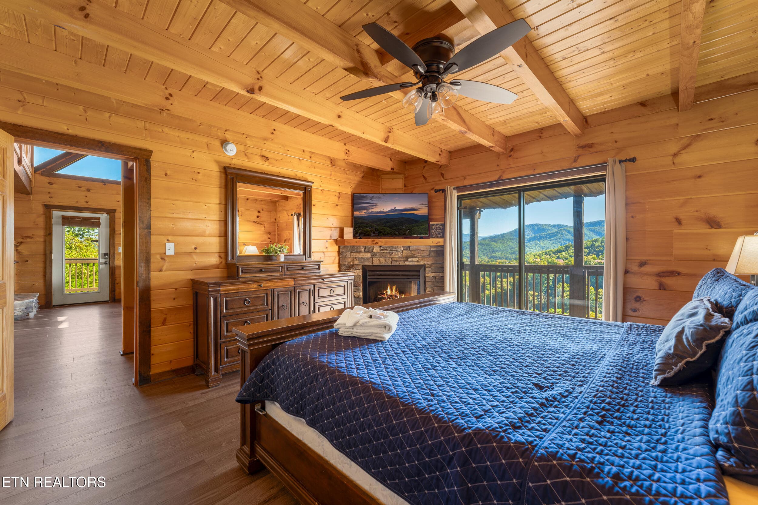 021 - 2634 Sawmill Branch Drive, Sevierville, TN 37862
