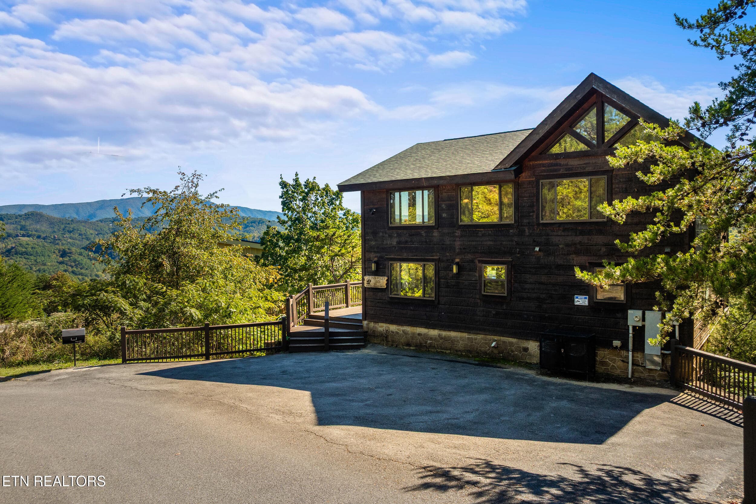 034 - 2634 Sawmill Branch Drive, Sevierville, TN 37862