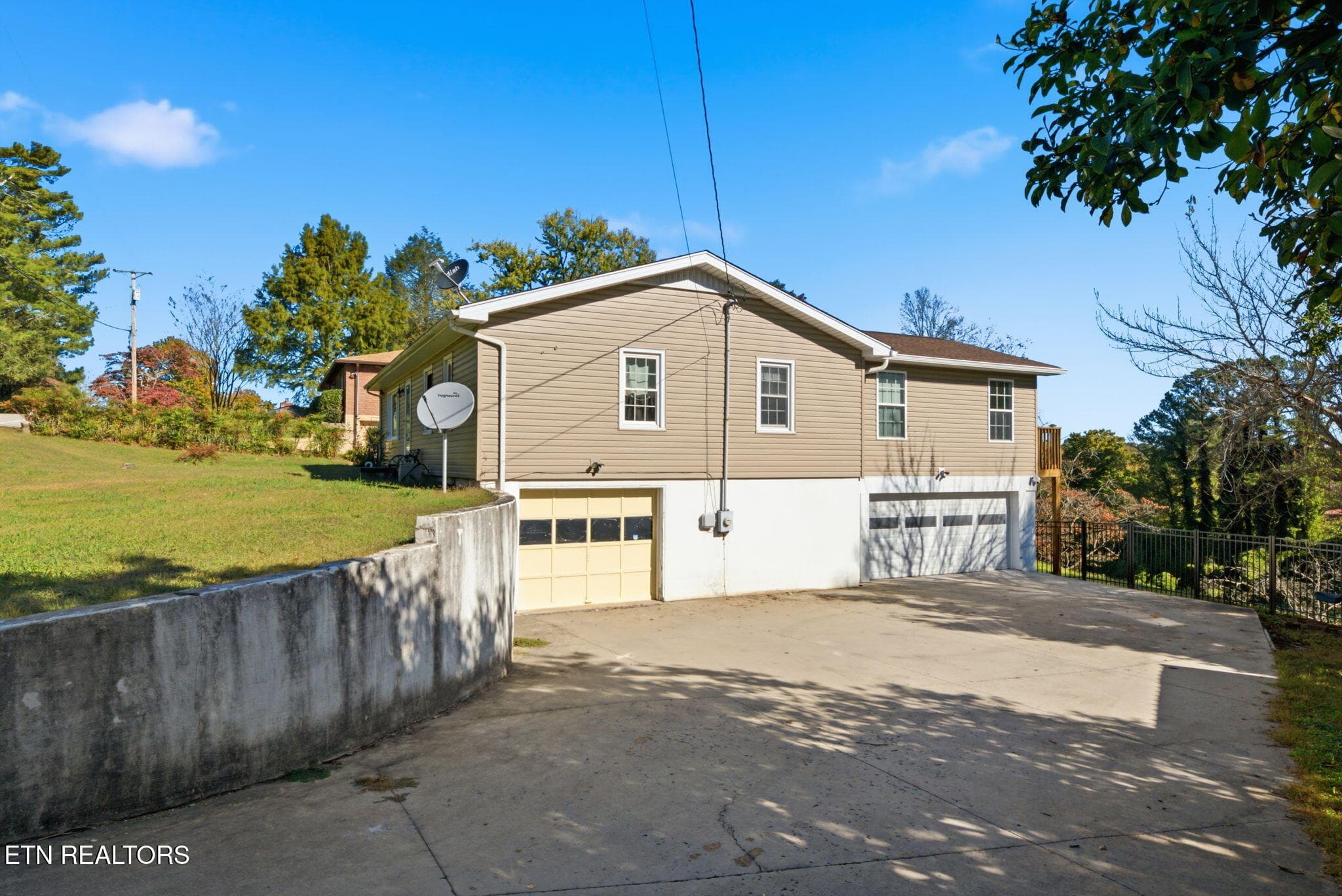 3-web-or-mls-804-Patton-Ferry-Rd-03 - 804 Patton Ferry Rd, Kingston, TN 37763