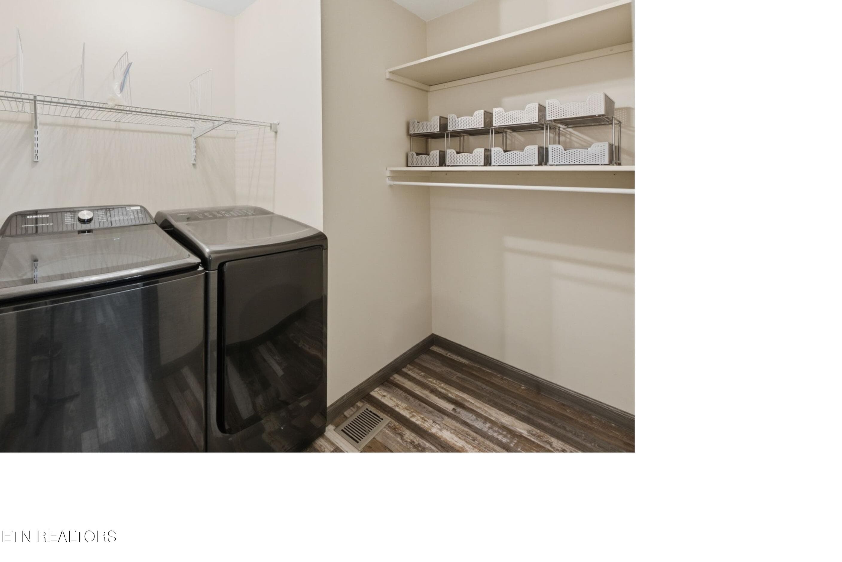 Laundry Room - 804 Patton Ferry Rd, Kingston, TN 37763