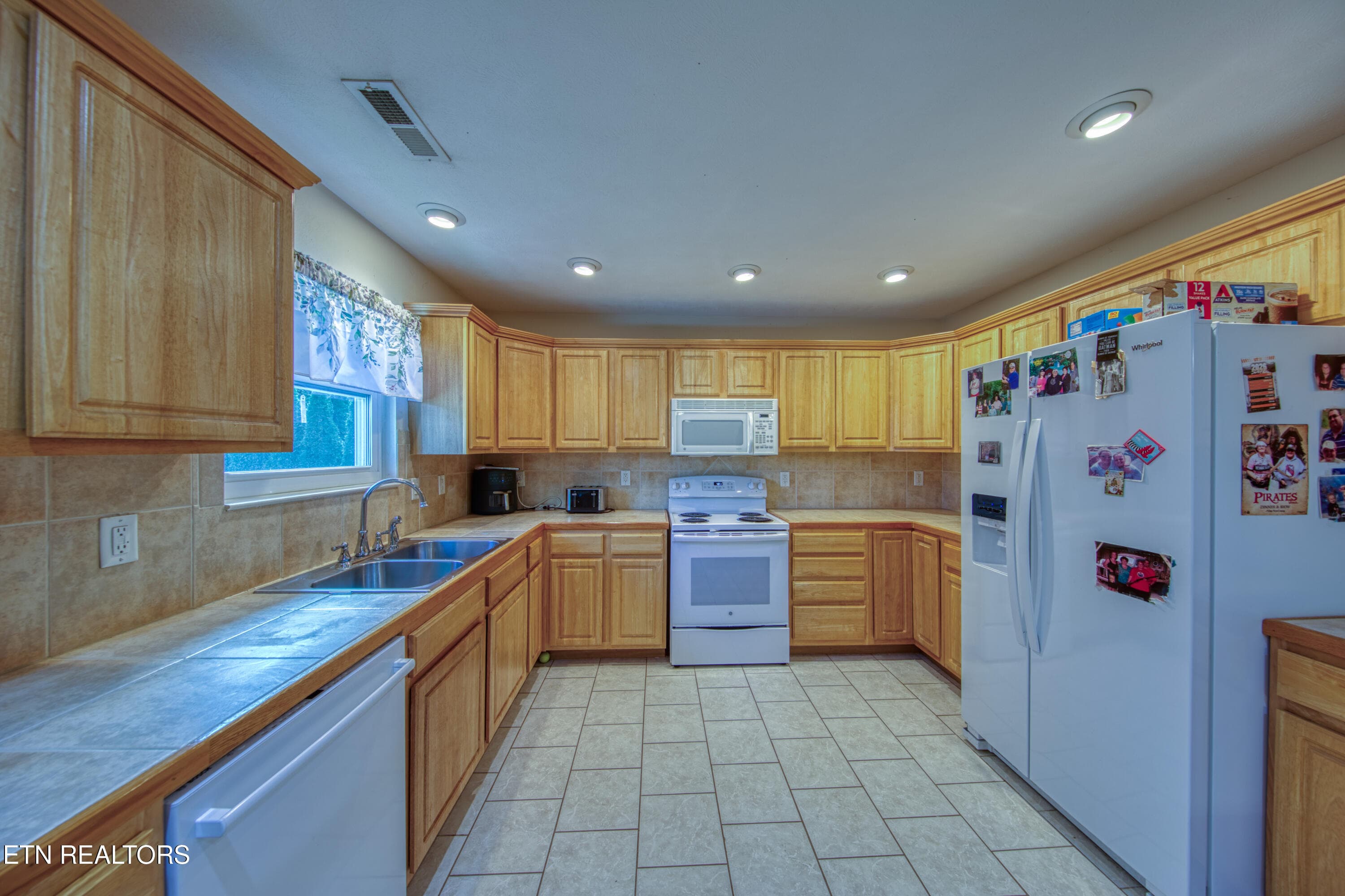 0H3A8259_71 - 1733 Oakdale Drive, Dandridge, TN 37725
