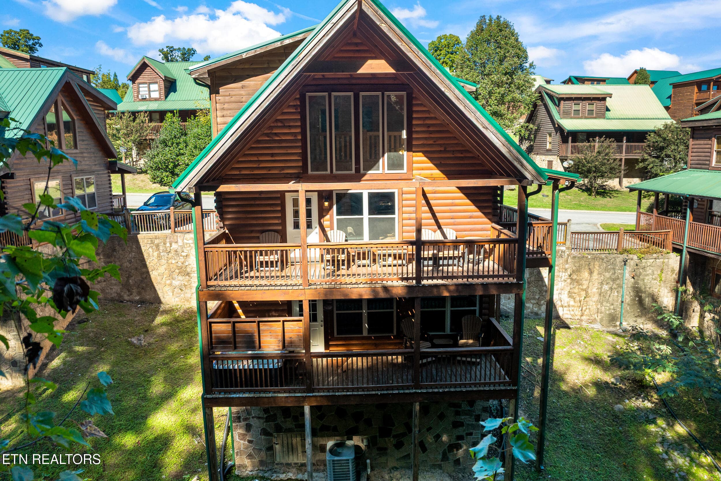 008 - 531 Blackberry Ridge Way, Pigeon Forge, TN 37863
