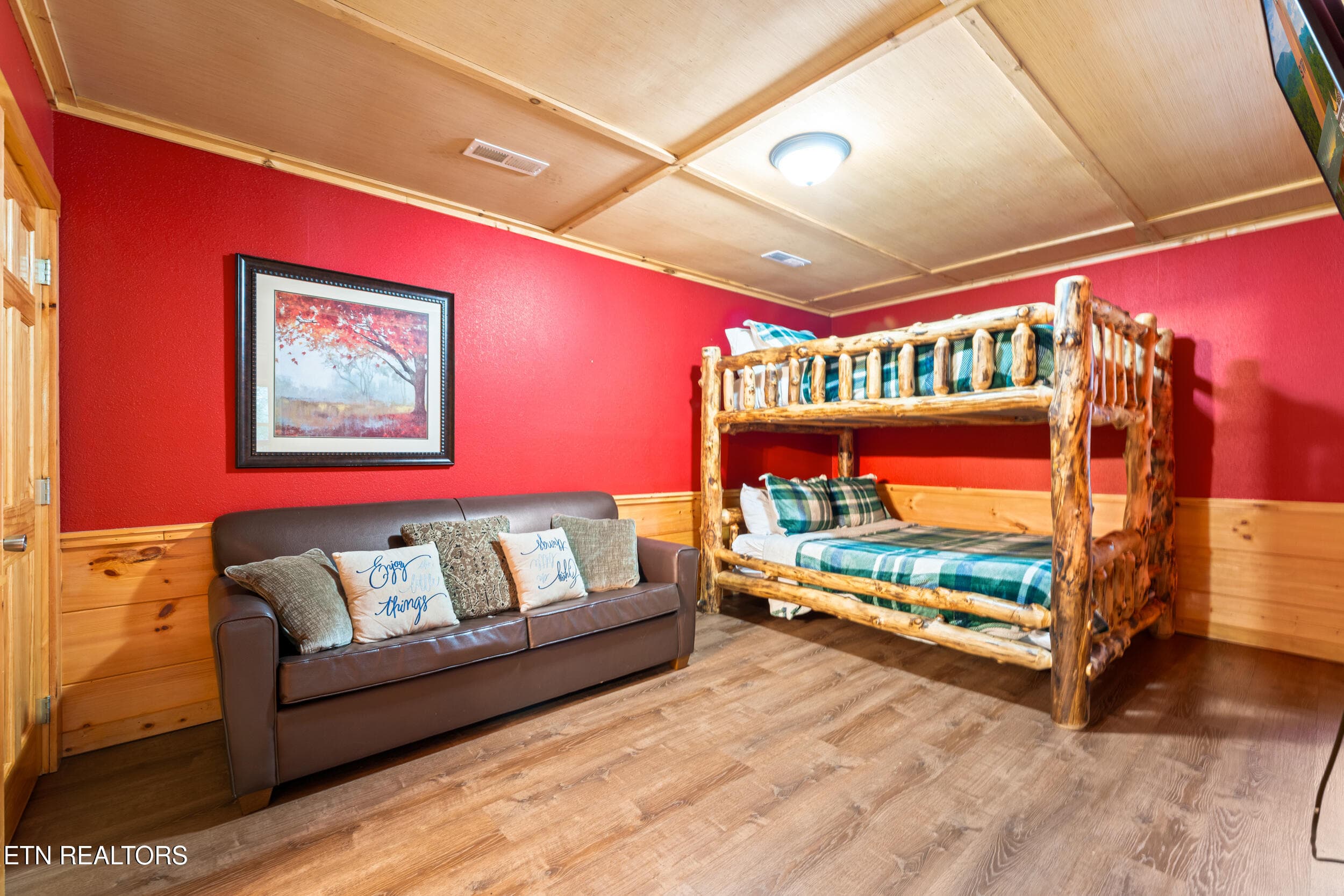 019 - 531 Blackberry Ridge Way, Pigeon Forge, TN 37863