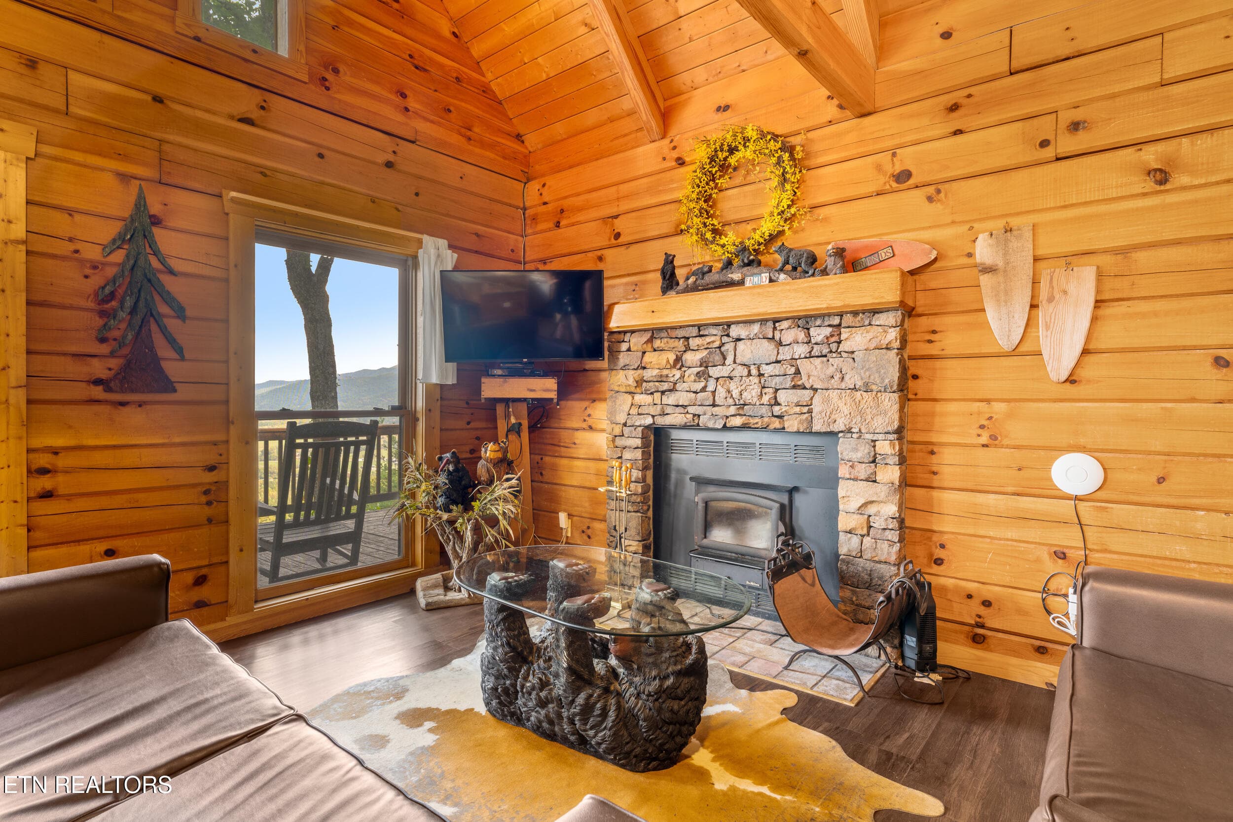 009 - 3831 Glenview Way, Sevierville, TN 37862