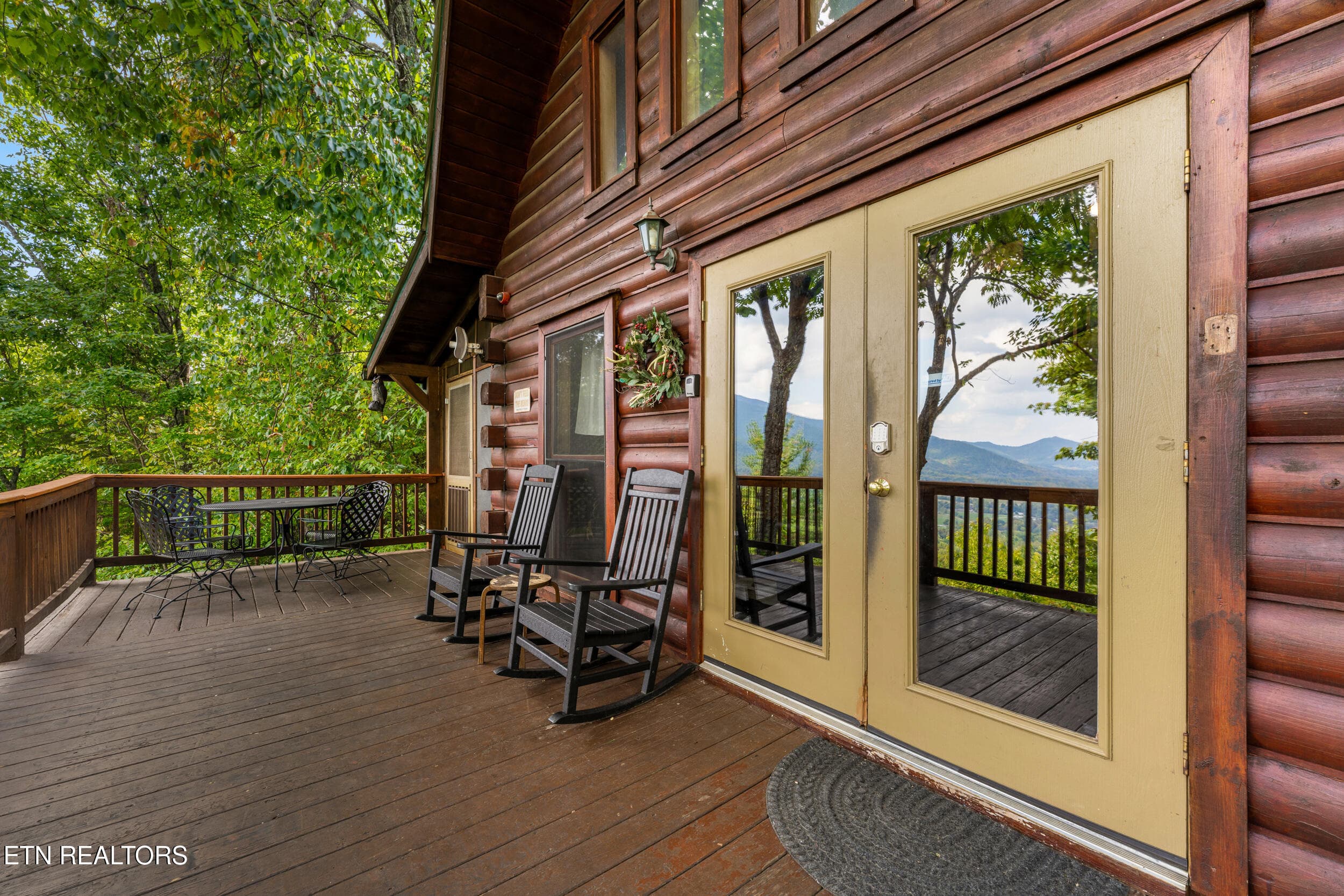 010 - 3831 Glenview Way, Sevierville, TN 37862