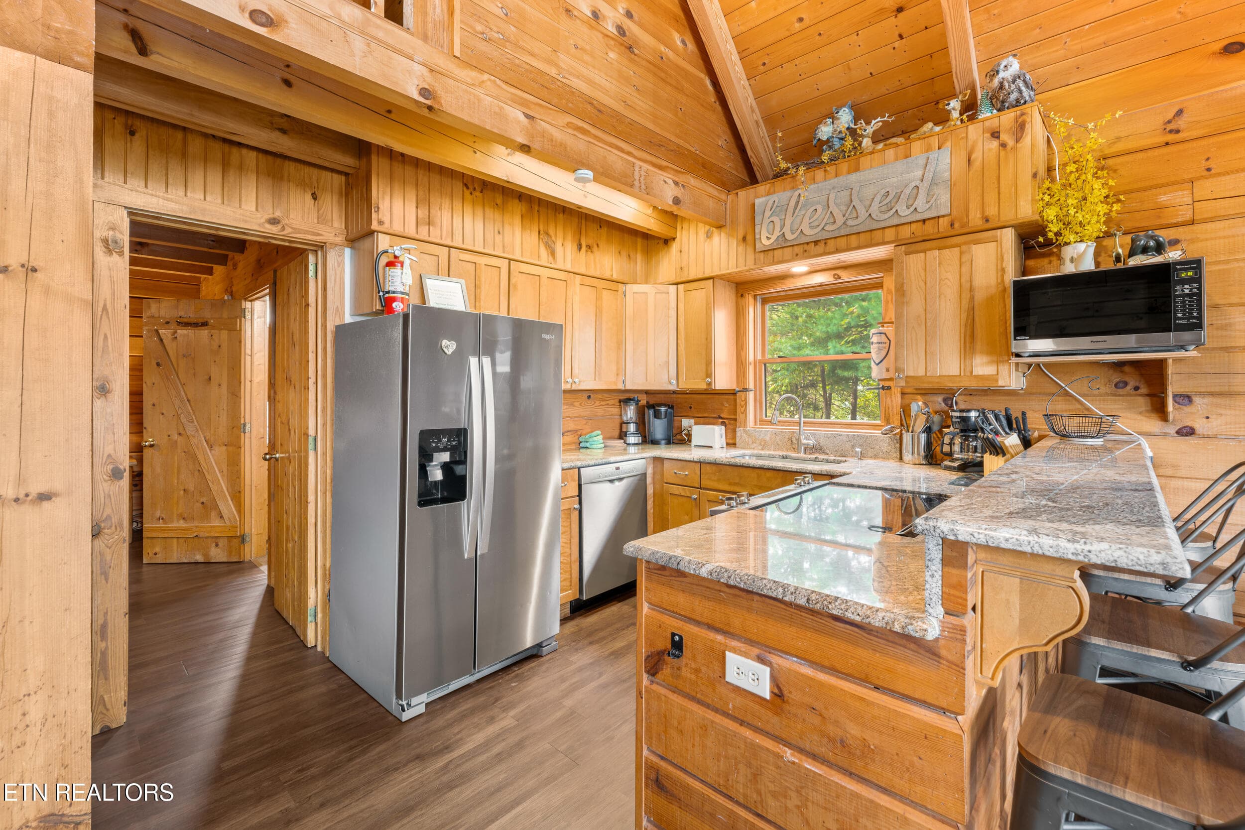 014 - 3831 Glenview Way, Sevierville, TN 37862