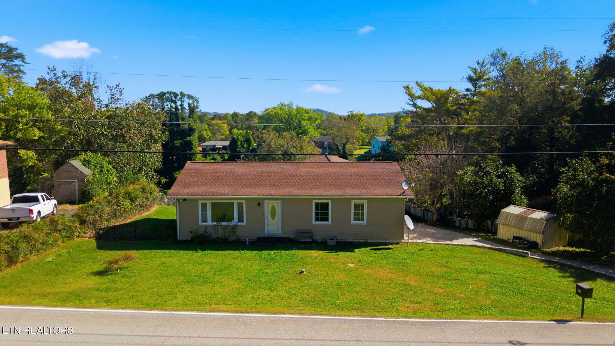804 Patton Ferry Rd, Kingston, TN 37763