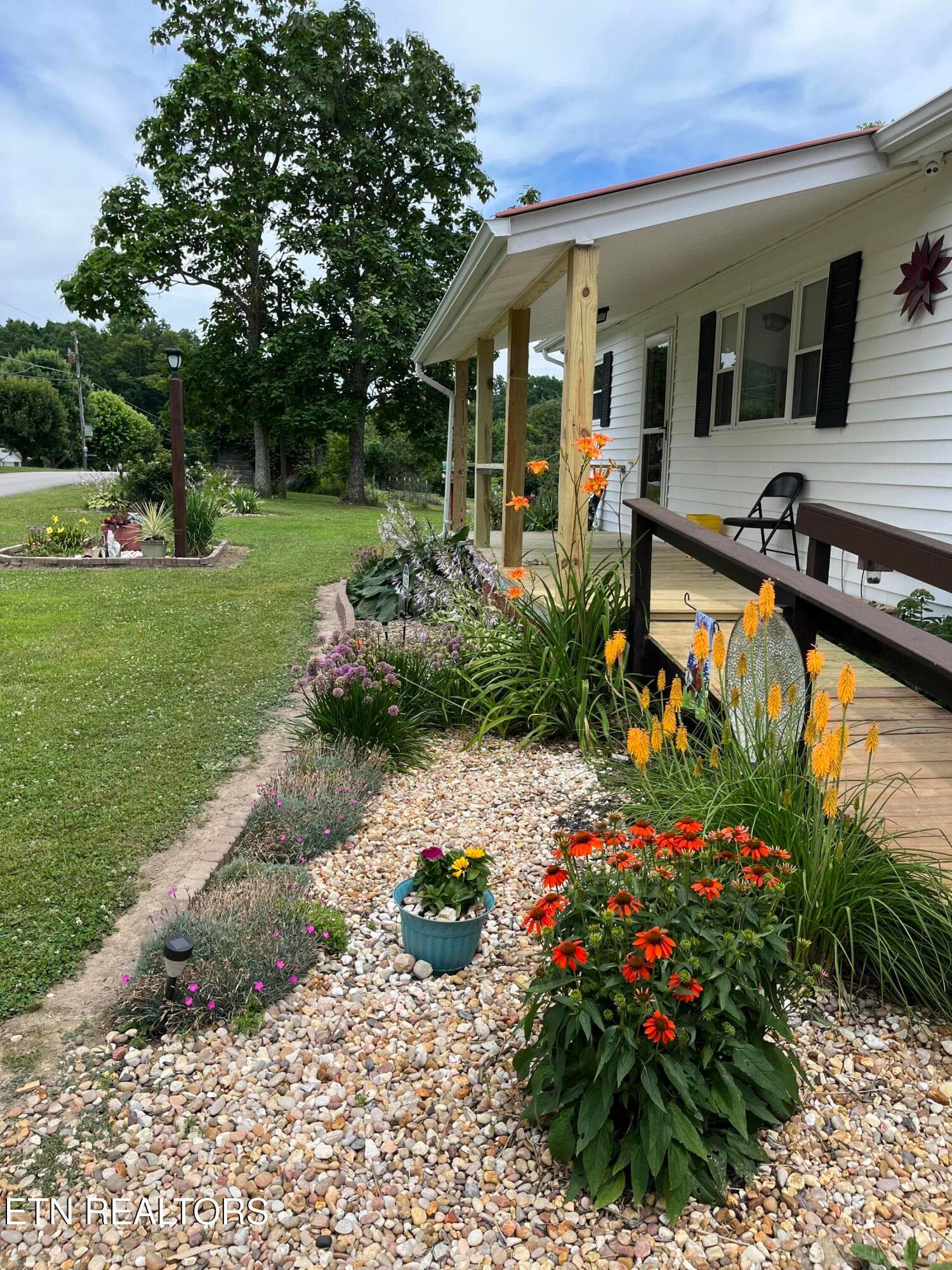 IMG_1124 - 841 Yellow Cliff Rd, Jamestown, TN 38556