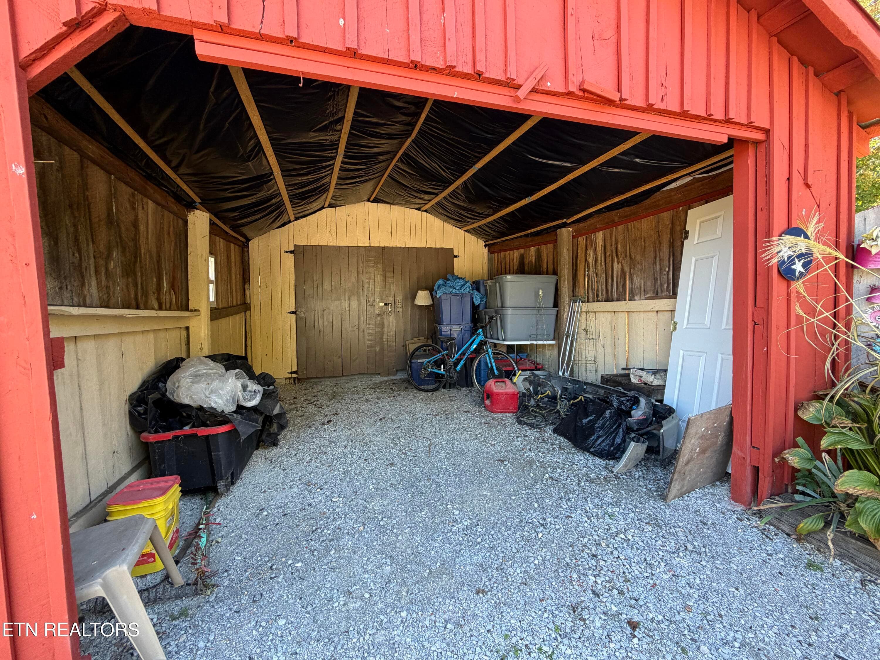 IMG_1904 - 841 Yellow Cliff Rd, Jamestown, TN 38556