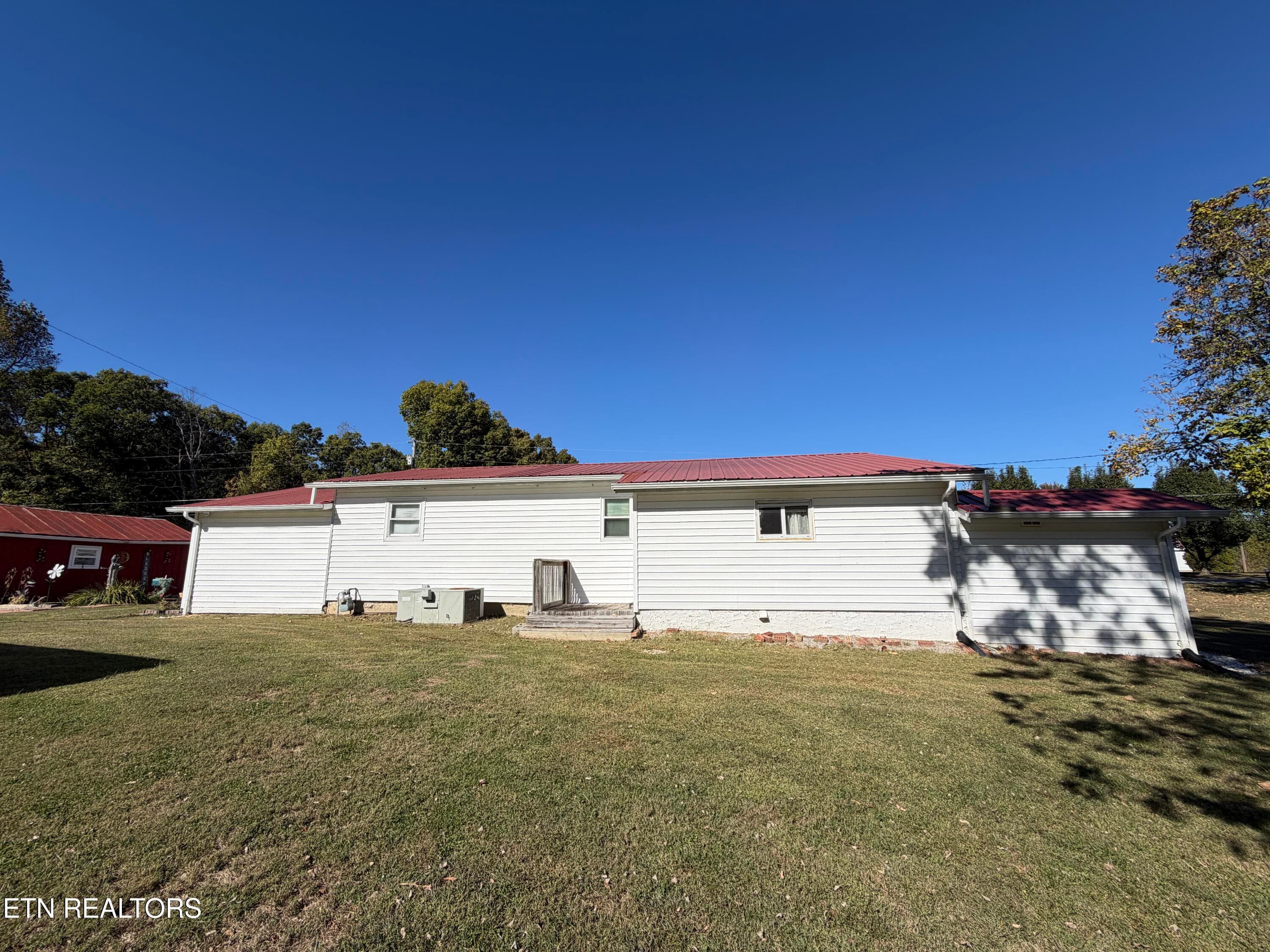 IMG_1894 - 841 Yellow Cliff Rd, Jamestown, TN 38556