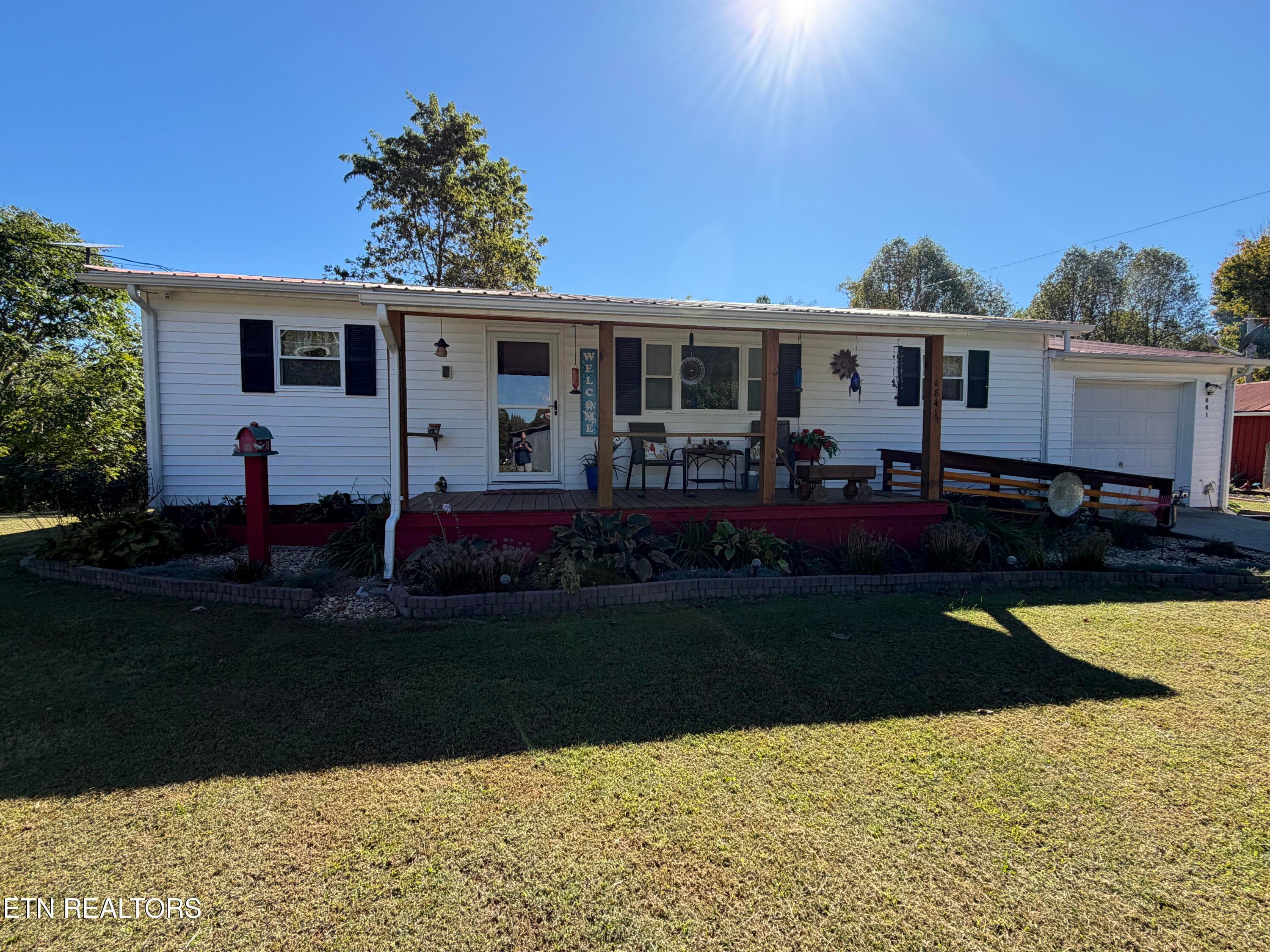 IMG_1889 - 841 Yellow Cliff Rd, Jamestown, TN 38556