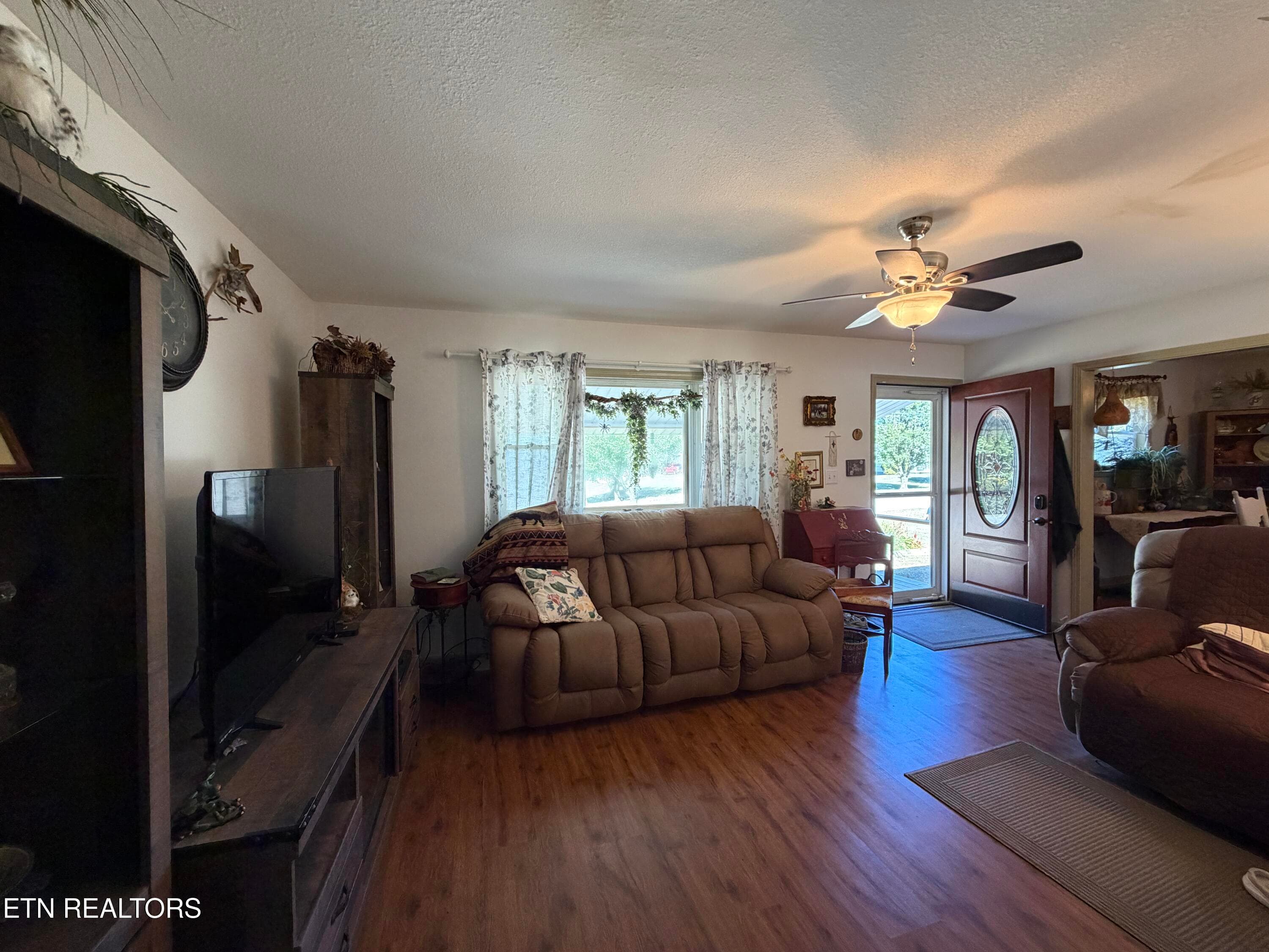 IMG_1876 - 841 Yellow Cliff Rd, Jamestown, TN 38556