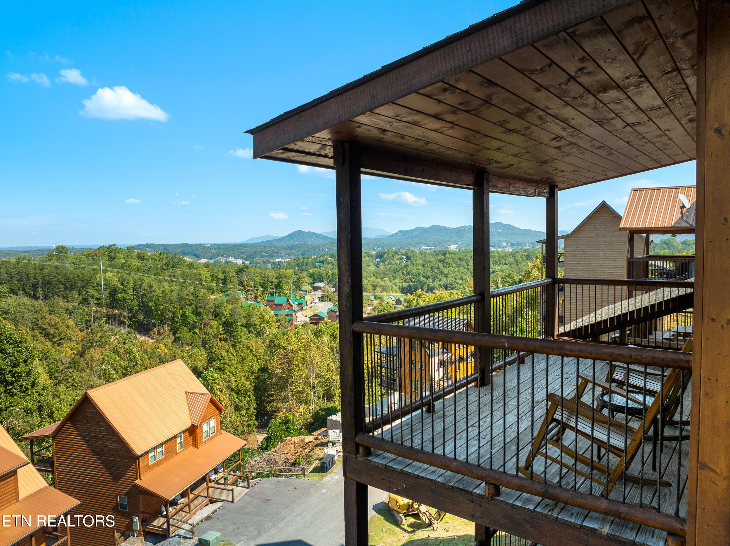 006 - 3307 Pine Peak Way, Sevierville, TN 37862