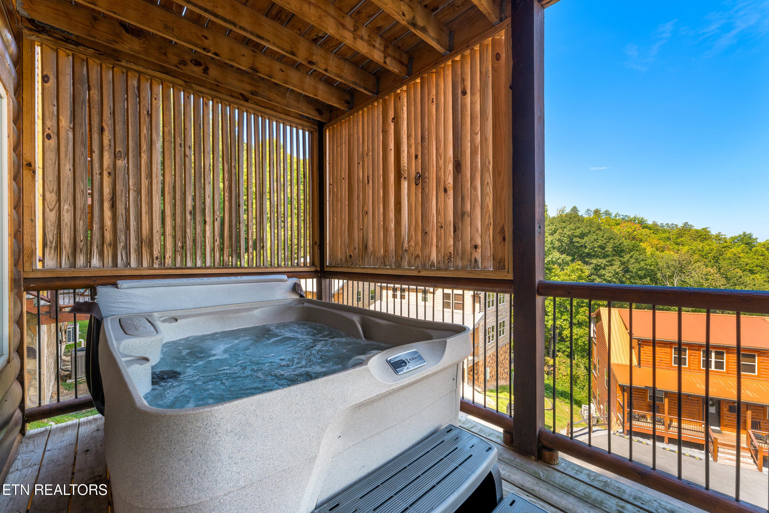 007 - 3307 Pine Peak Way, Sevierville, TN 37862