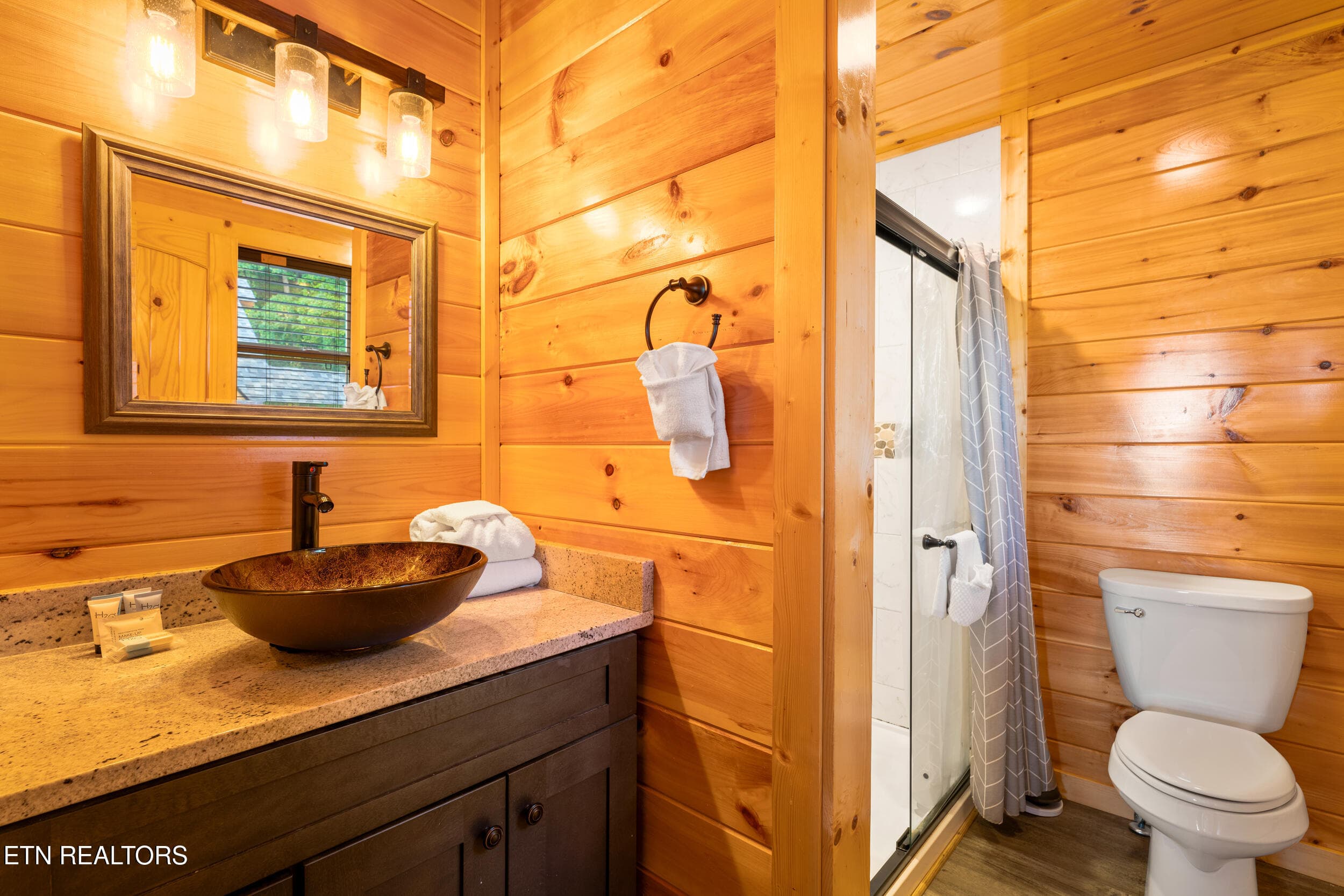 023 - 3307 Pine Peak Way, Sevierville, TN 37862