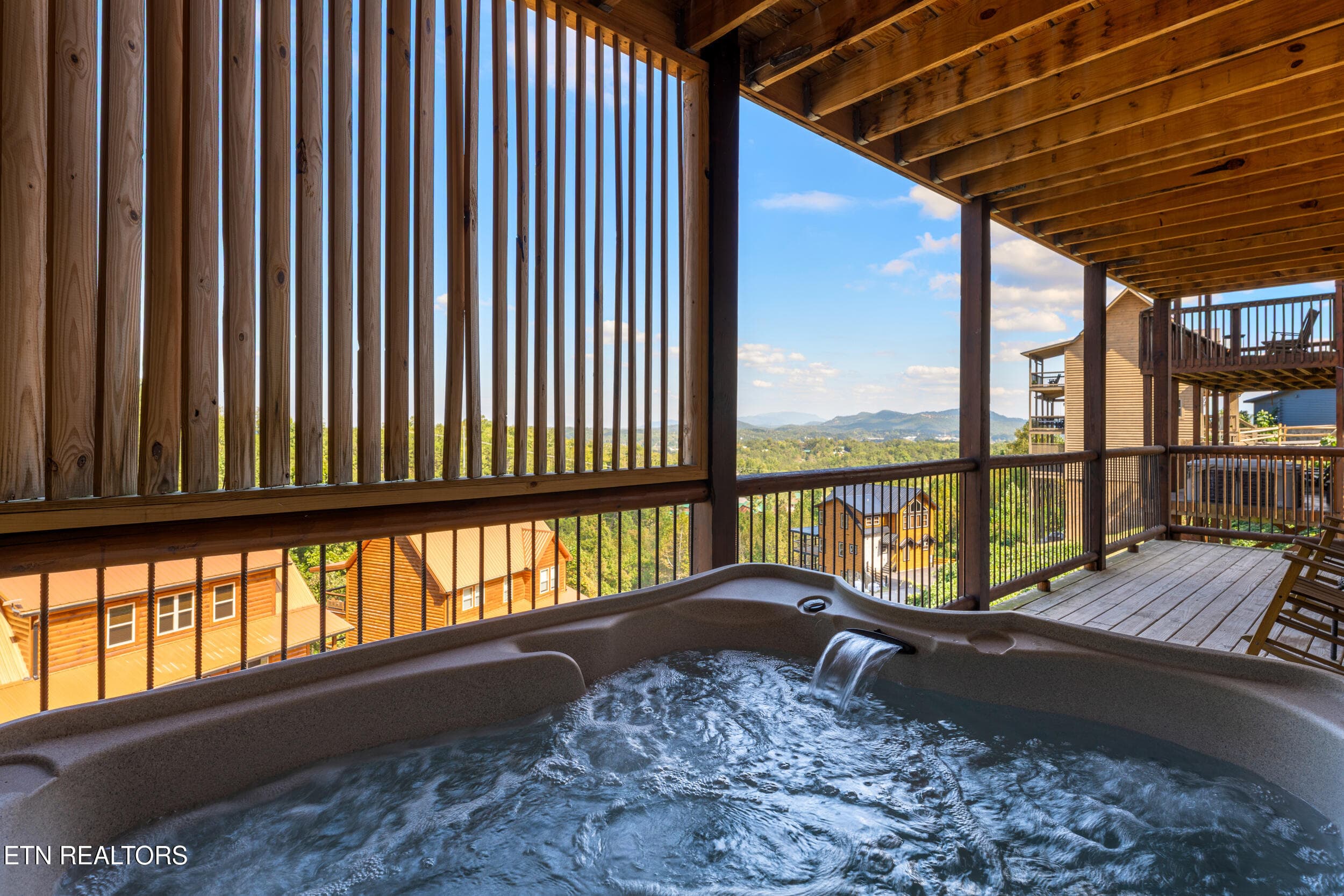 027 - 3307 Pine Peak Way, Sevierville, TN 37862