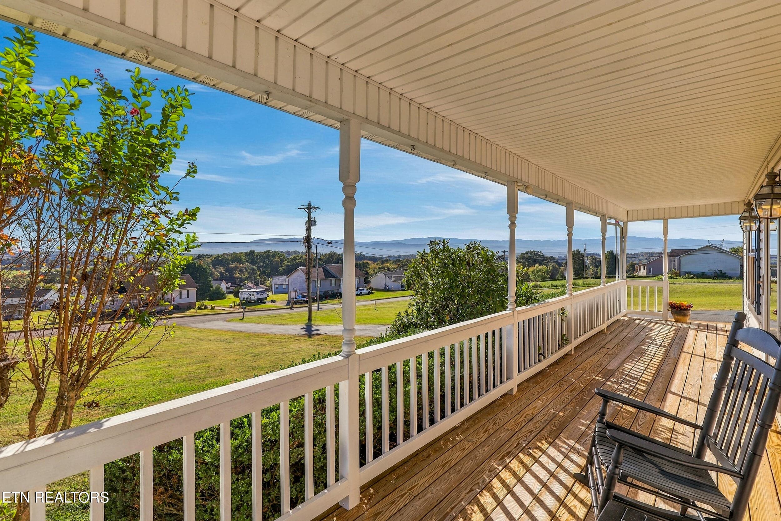 006 - 551 Keene Circle, Dandridge, TN 37725