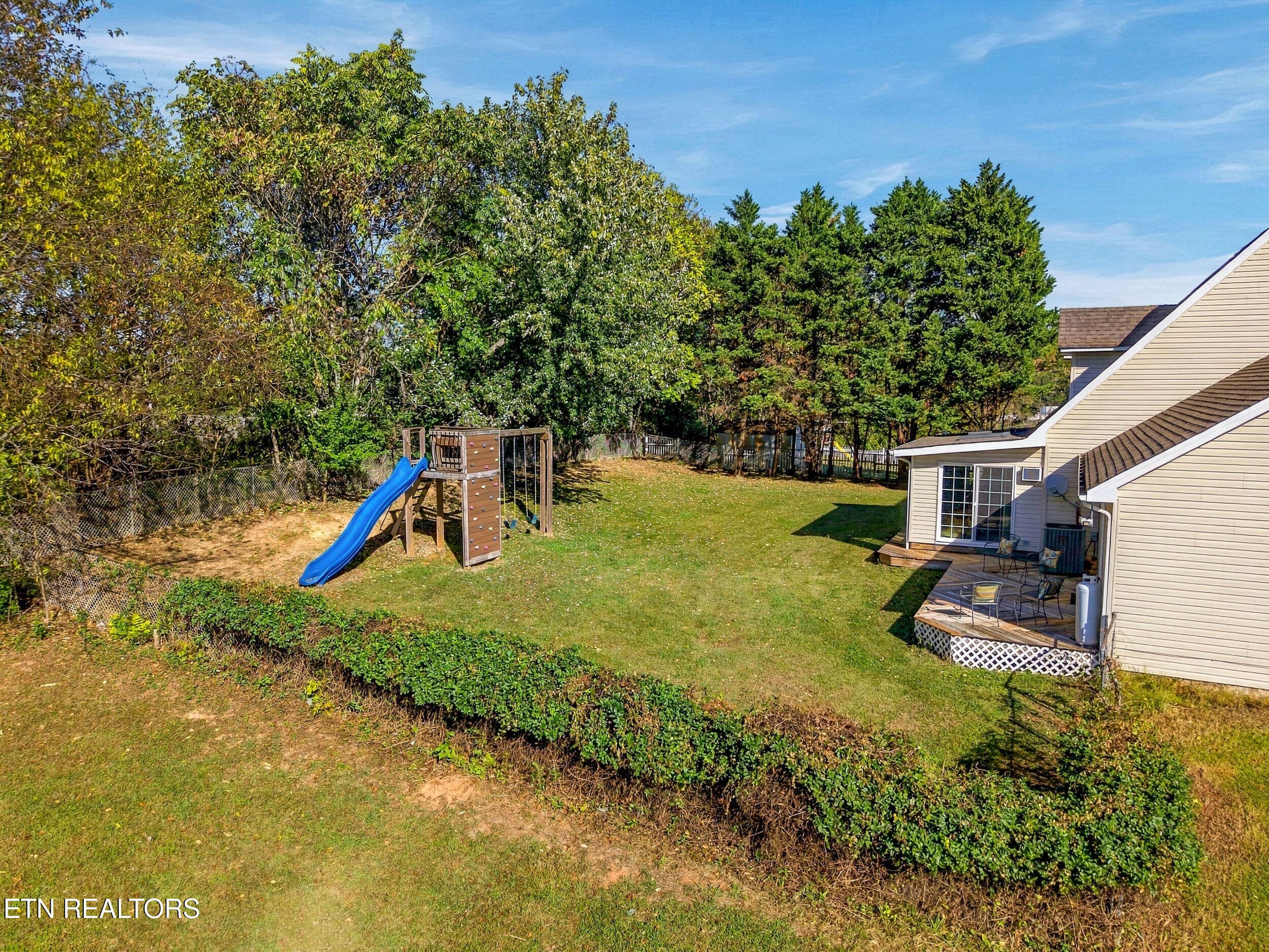 014 - 551 Keene Circle, Dandridge, TN 37725