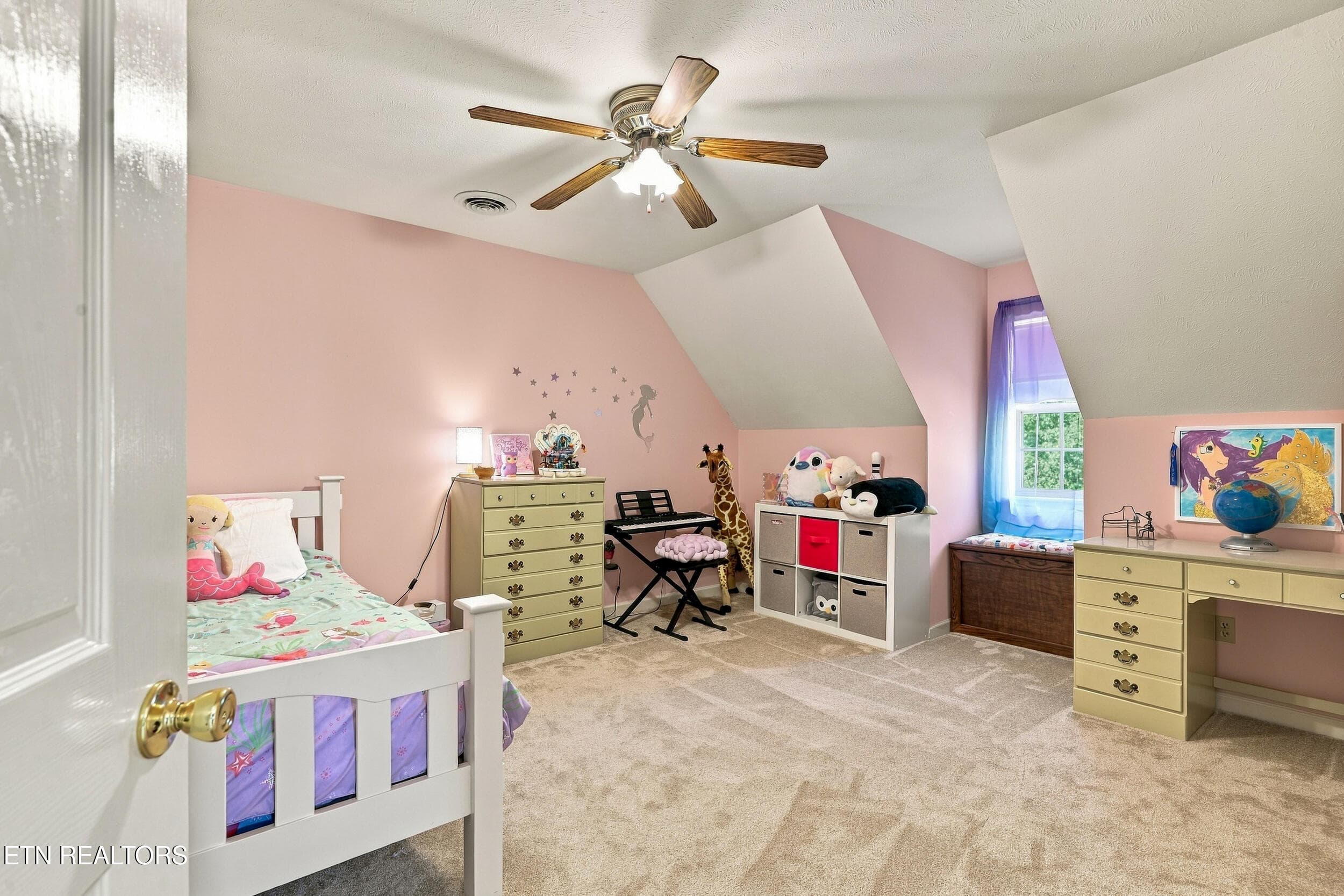 045 - 551 Keene Circle, Dandridge, TN 37725