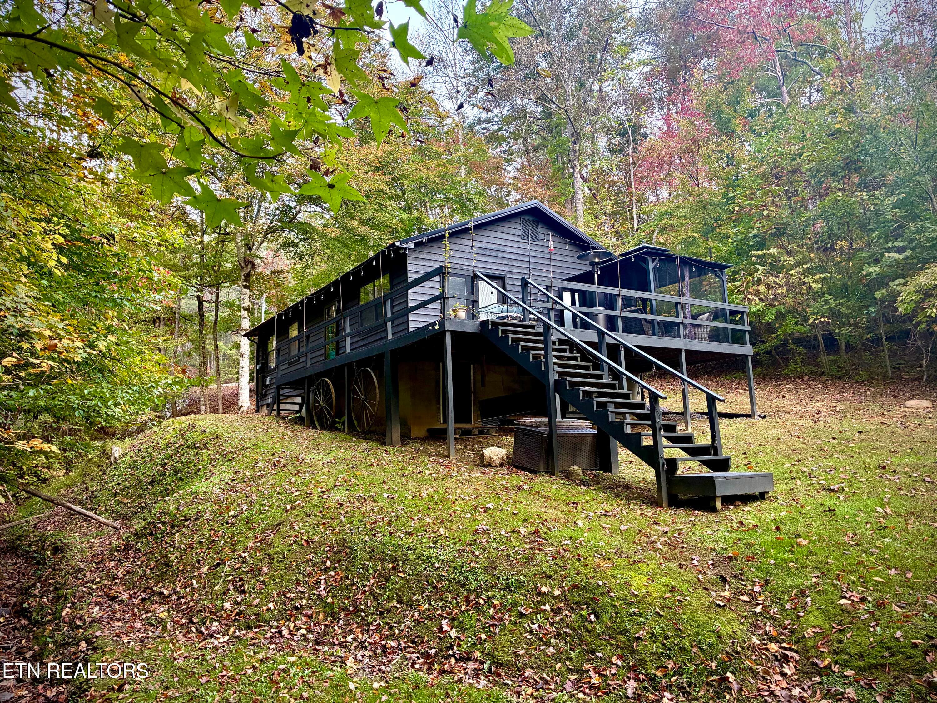 204 Black Fox Harbor Rd, Washburn, TN 37888