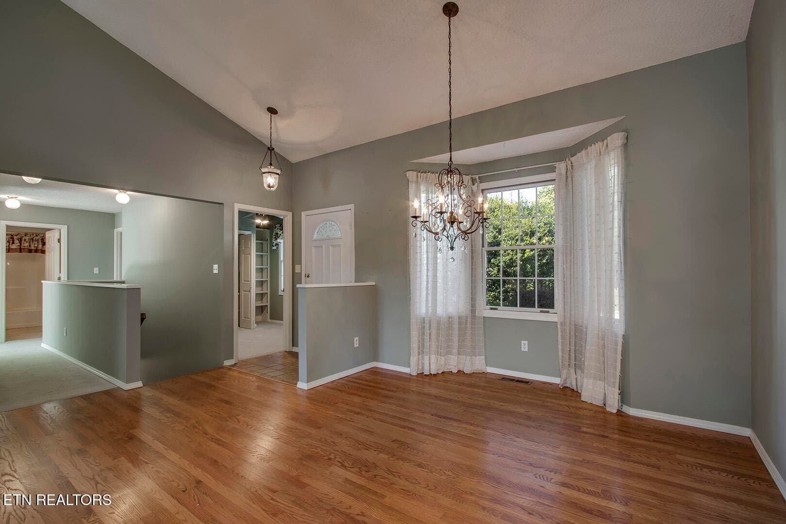21_223 Chatuga Way_Office+MainEntries_Di - 223 Chatuga Way, Loudon, TN 37774