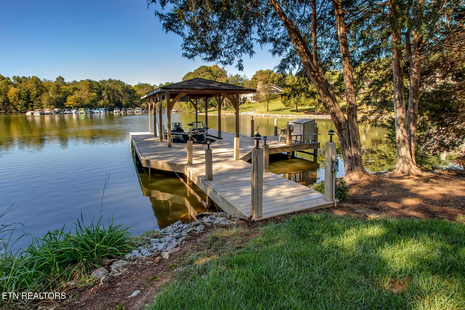 50_223 Chatuga Way_Dock01 - 223 Chatuga Way, Loudon, TN 37774