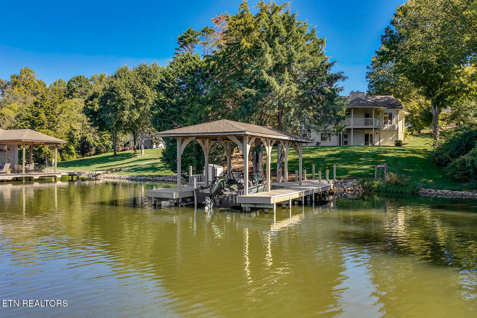 52_223 Chatuga Way_Dock03 - 223 Chatuga Way, Loudon, TN 37774
