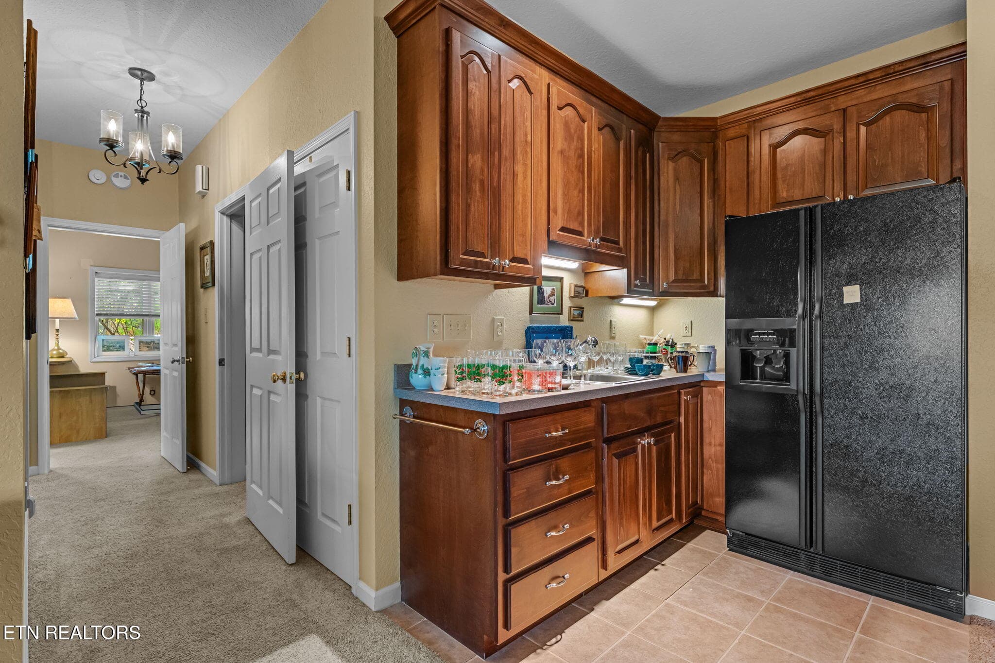 Kitchenette - 404 Catoosa Lane, Loudon, TN 37774