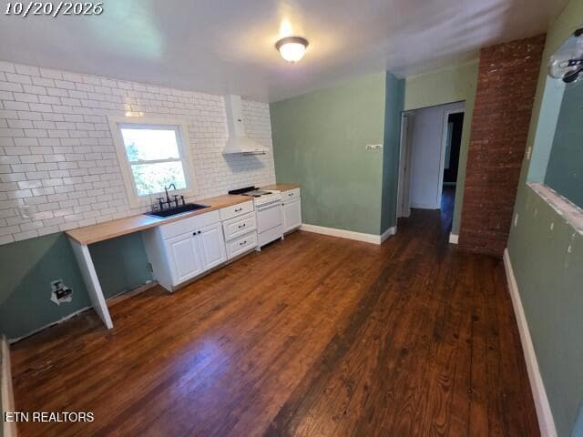 Kitchen- upper--1 - 520 Burns Rd, Knoxville, TN 37914