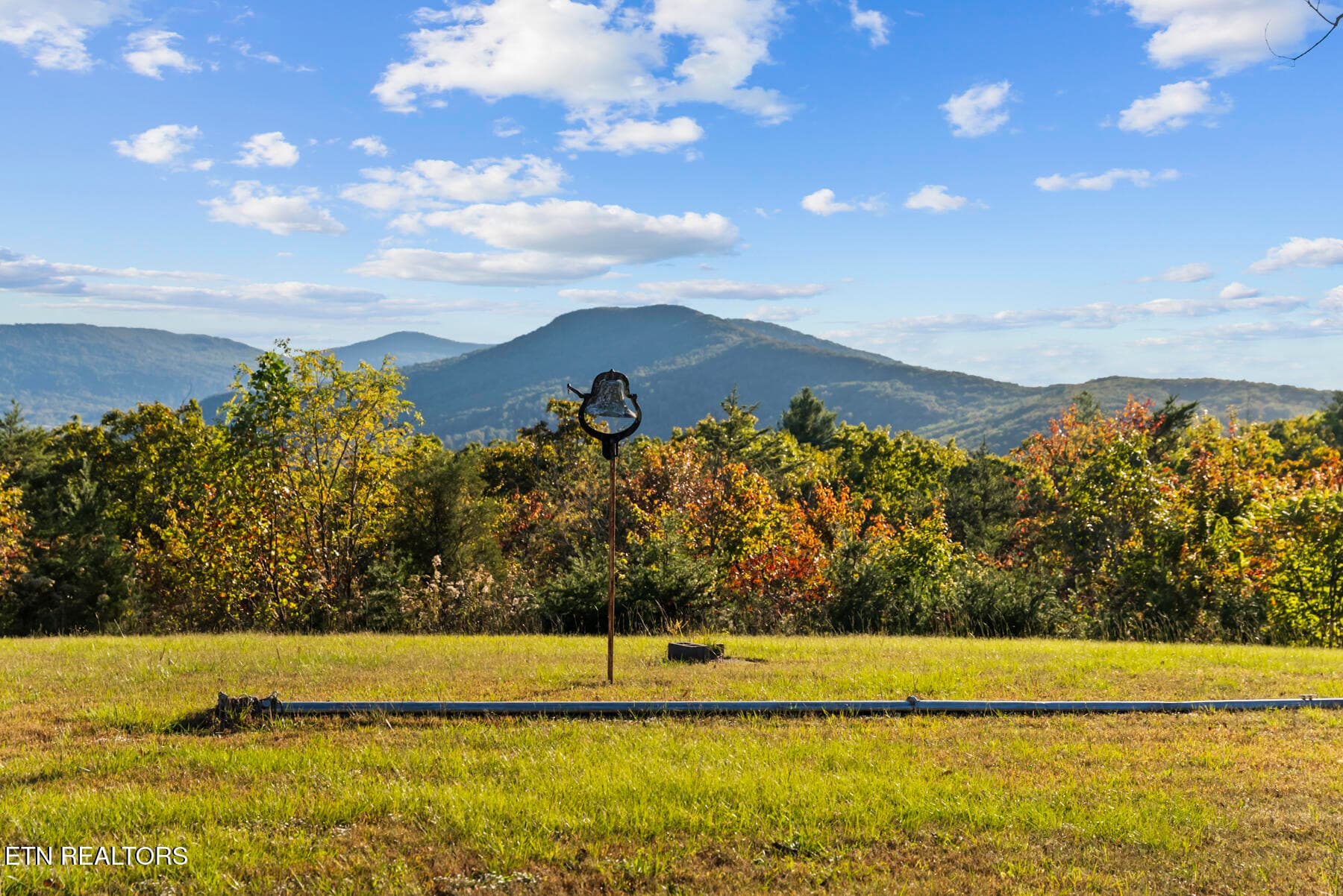 Mountain views - 1478 Mawila Ridge Rd, Crossville, TN 38555