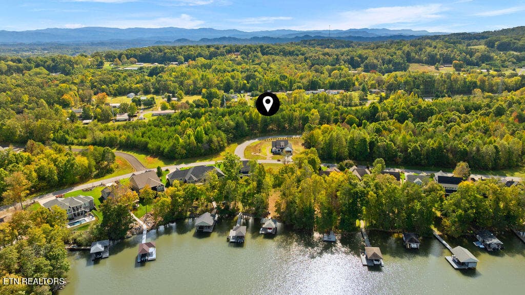 DJI_0929 - Red Wing Drive, Vonore, TN 37885