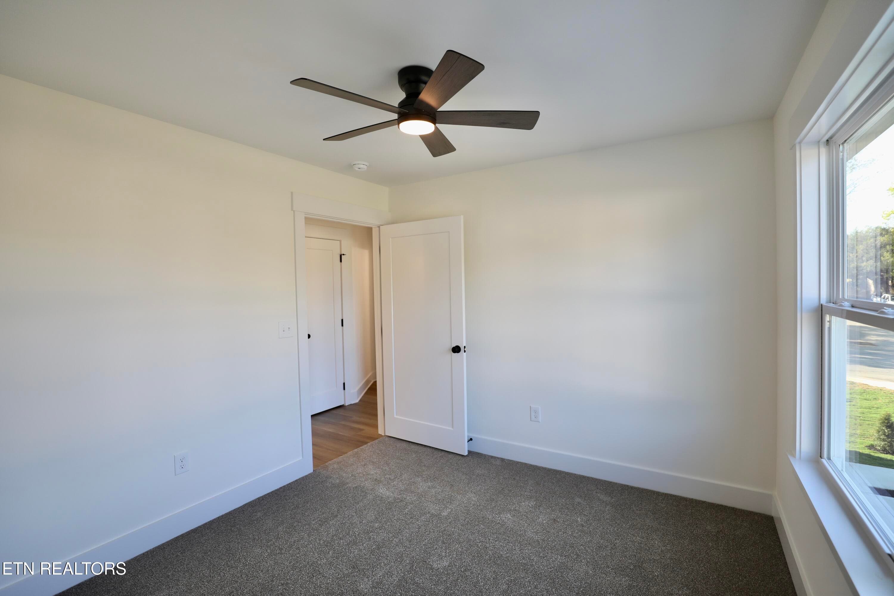 31 - Avenue B 204,206,208, Alcoa, TN 37701