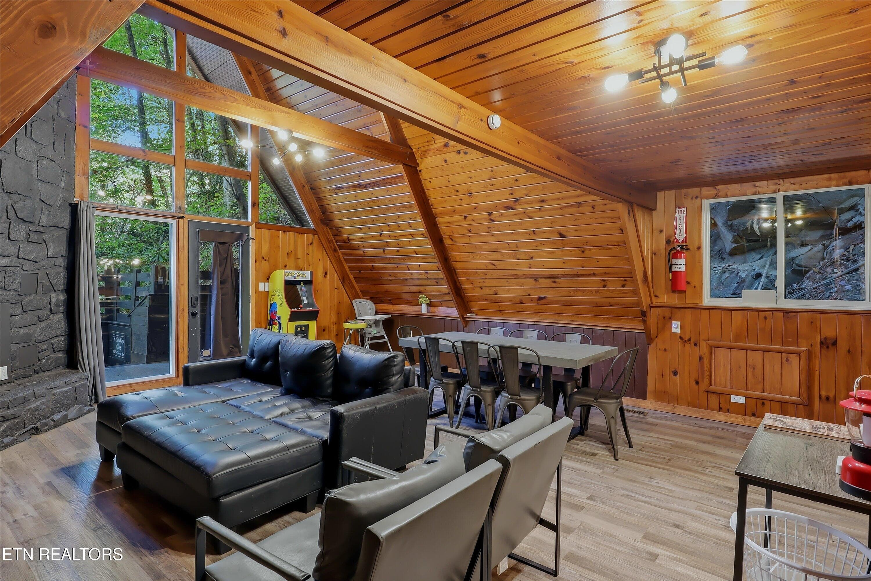 08-FINAL-8 - 1161 Ski Mountain Rd, Gatlinburg, TN 37738