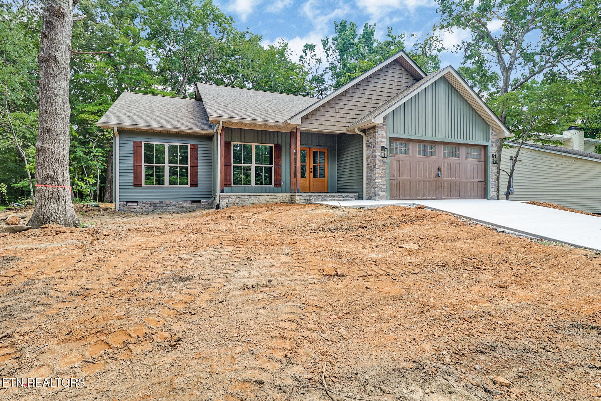 Front 3 - 136 Pomeroy Drive, Crossville, TN 38558