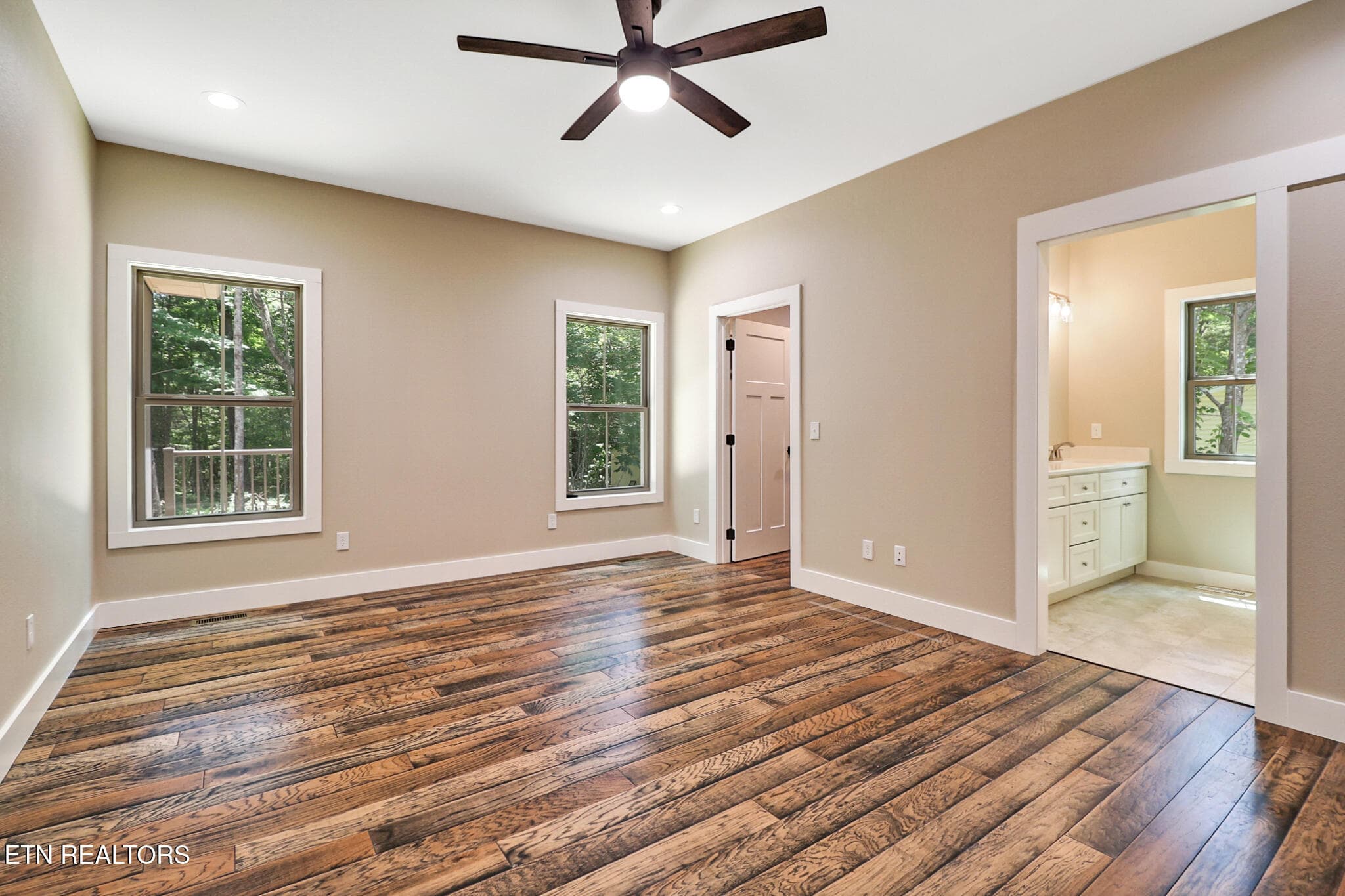 Master - 136 Pomeroy Drive, Crossville, TN 38558