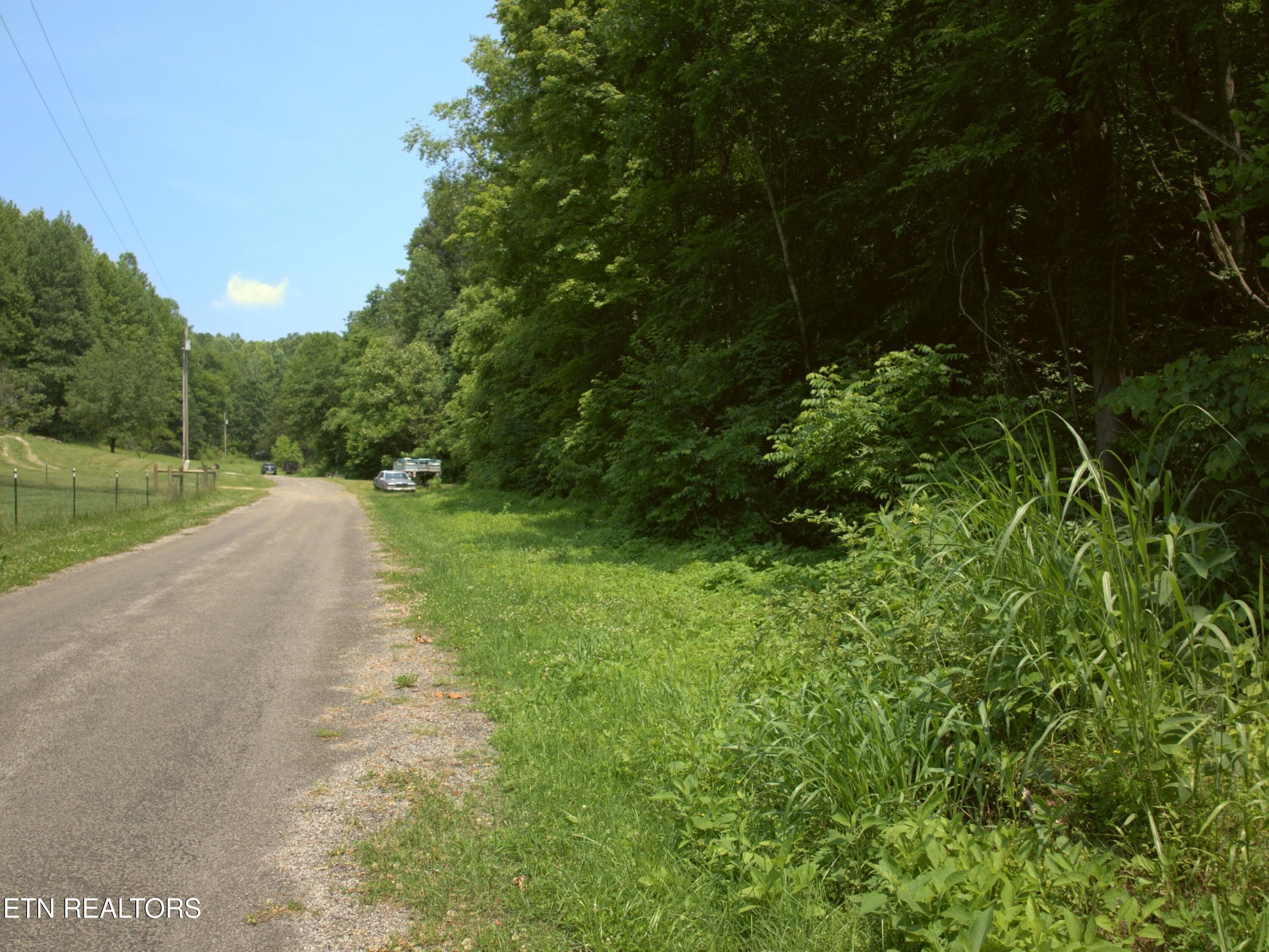 24_Cherry_Farm_Ln_frontage - Lot 4 & 7 Weber Lane Lane, Celina, TN 38551