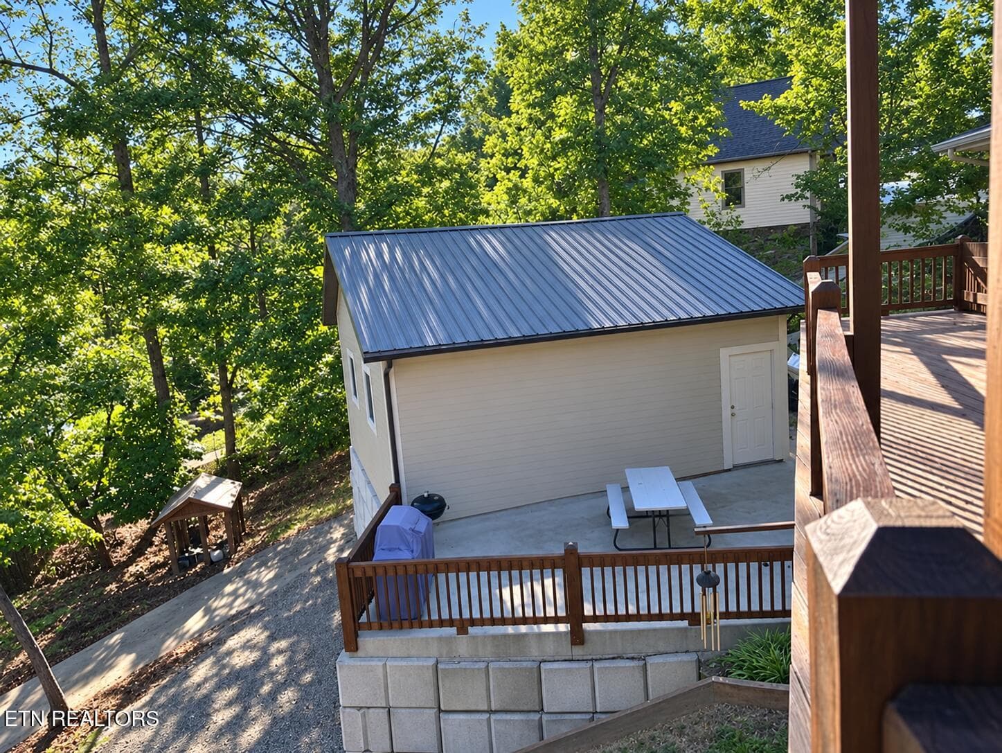 e8ff10db-5a34-45e9-9603-ca3146600bfb - 463 Fox Lake Lane, LaFollette, TN 37766