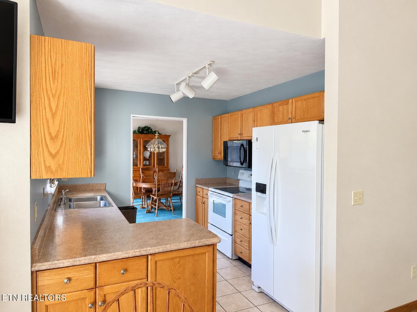 0a2407e6-69f0-44c2-ad1a-b9f306c9d24c - 463 Fox Lake Lane, LaFollette, TN 37766
